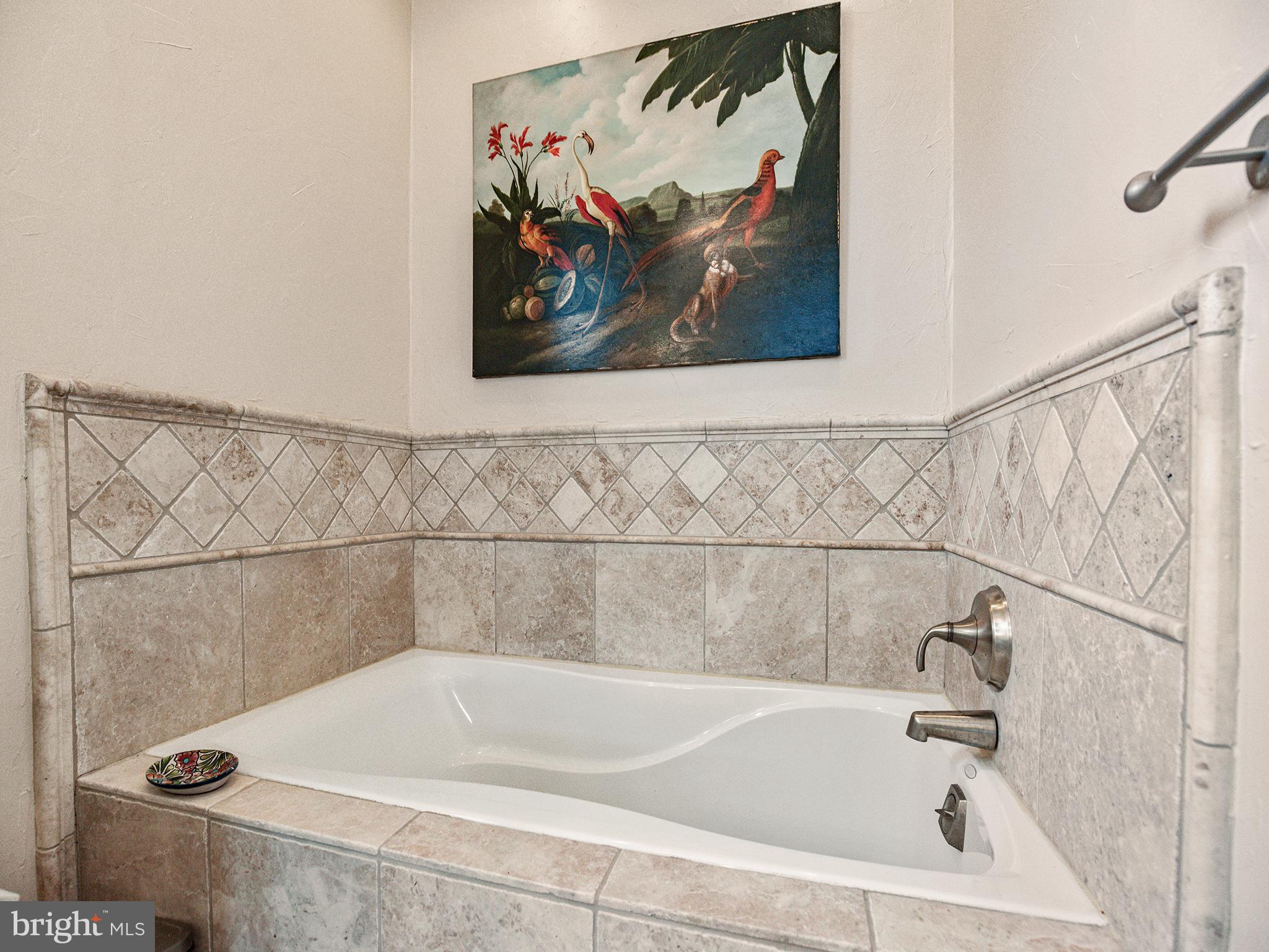 DRUM POINT - Residential