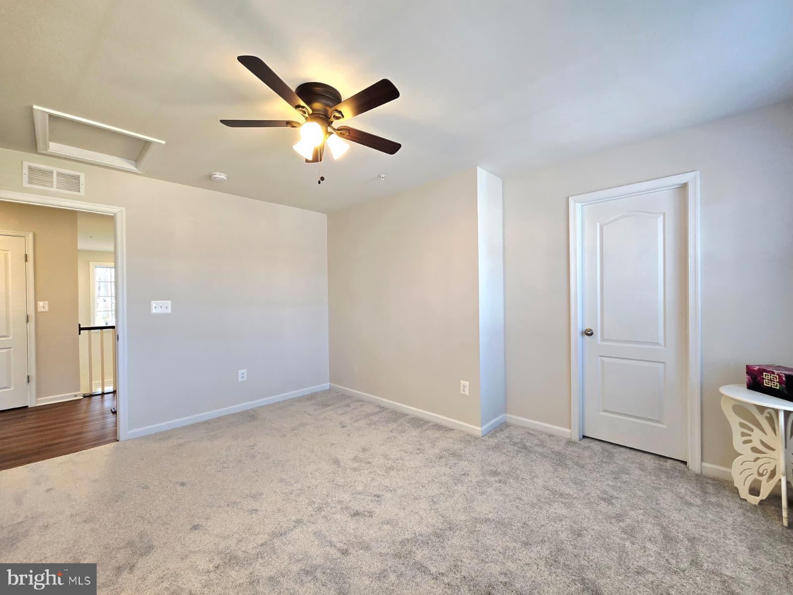 FRIENDLY - Residential