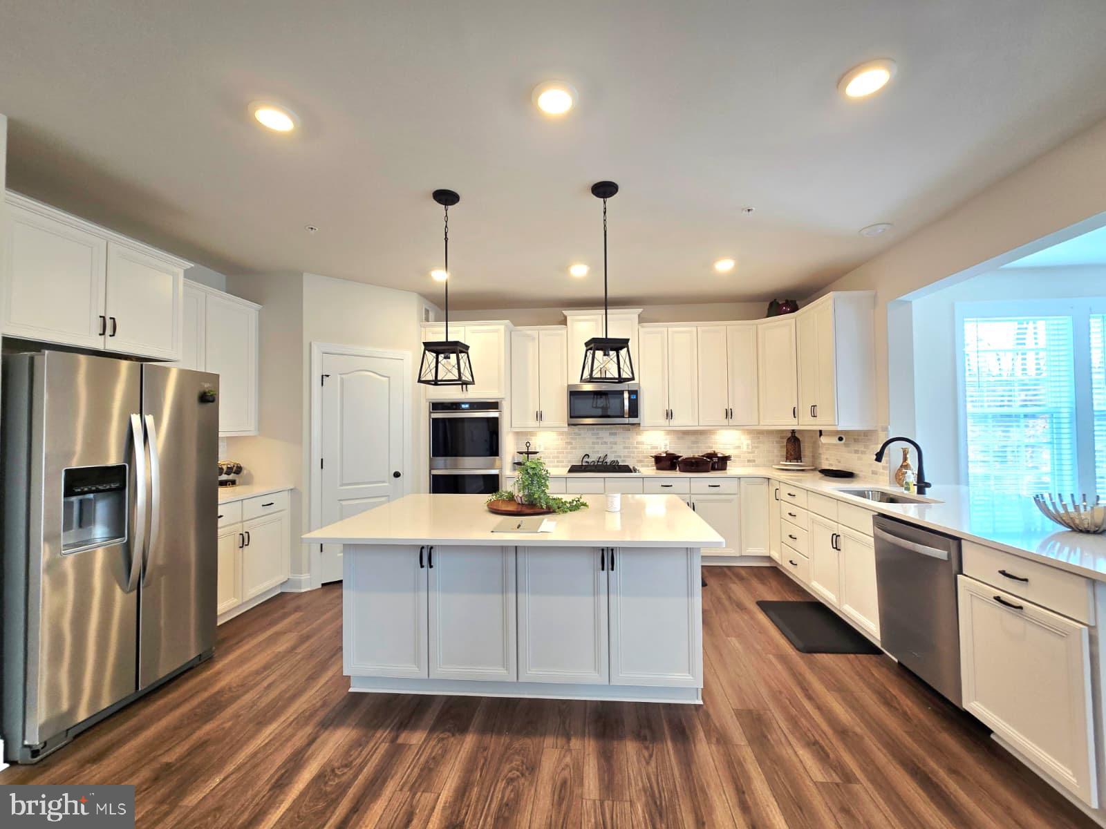 FRIENDLY - Residential