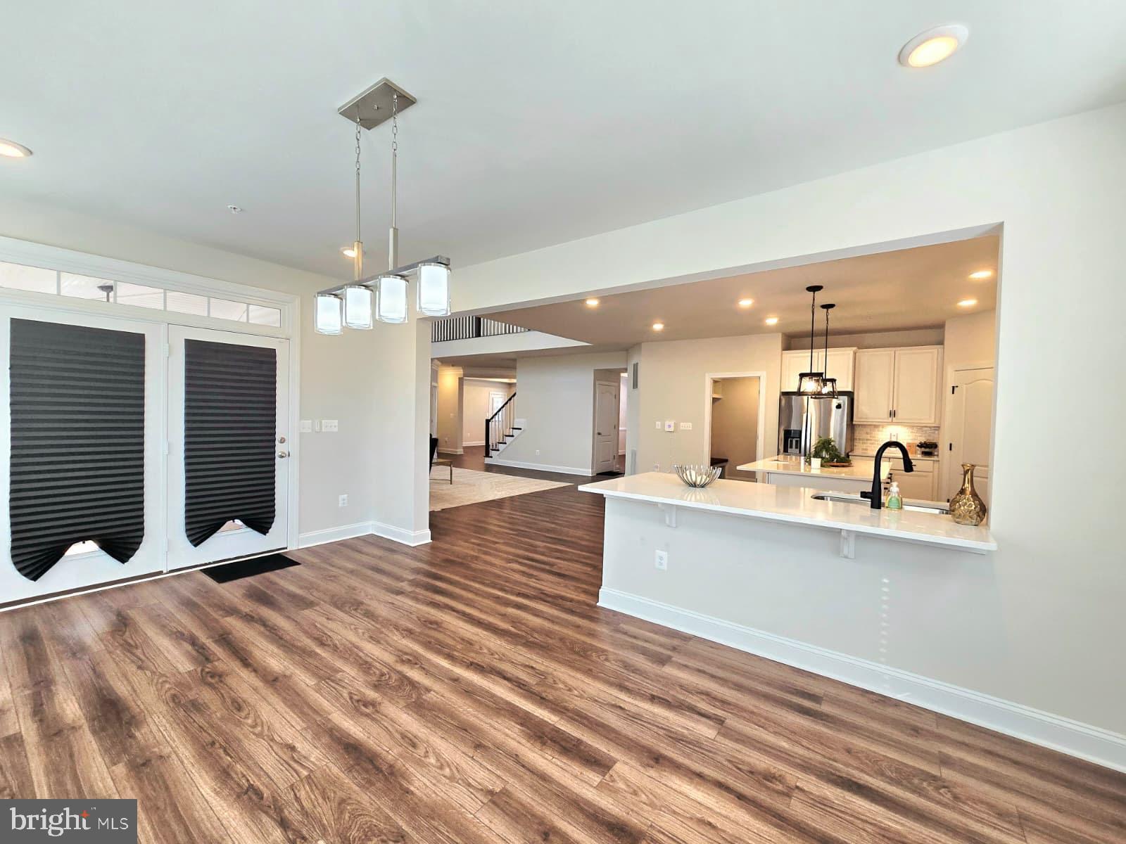 FRIENDLY - Residential