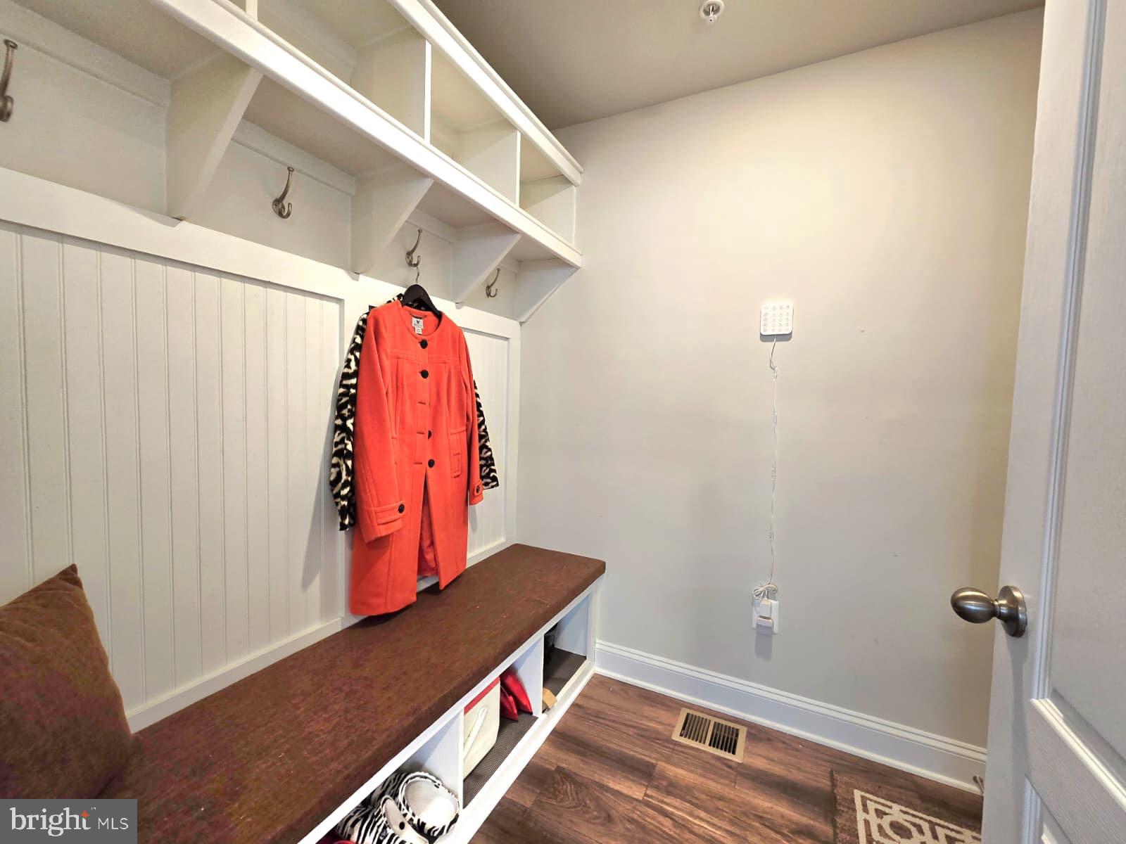 FRIENDLY - Residential