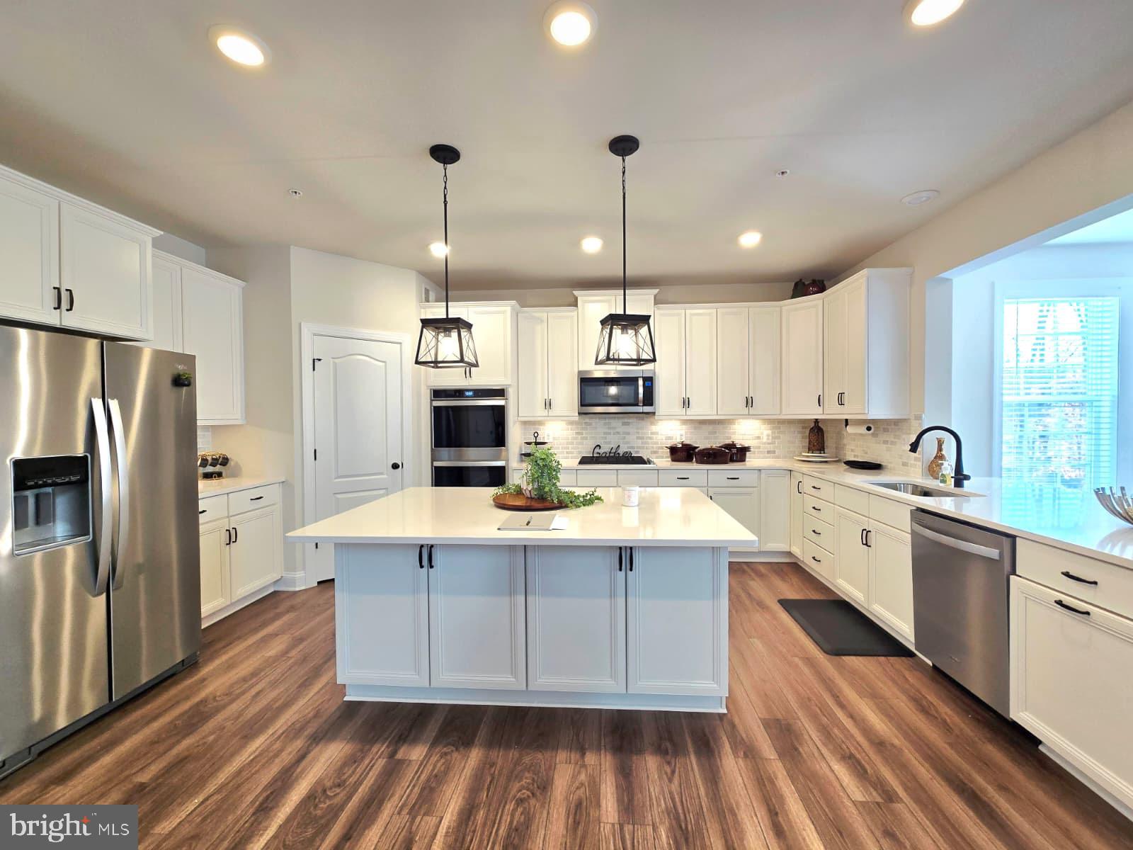 FRIENDLY - Residential