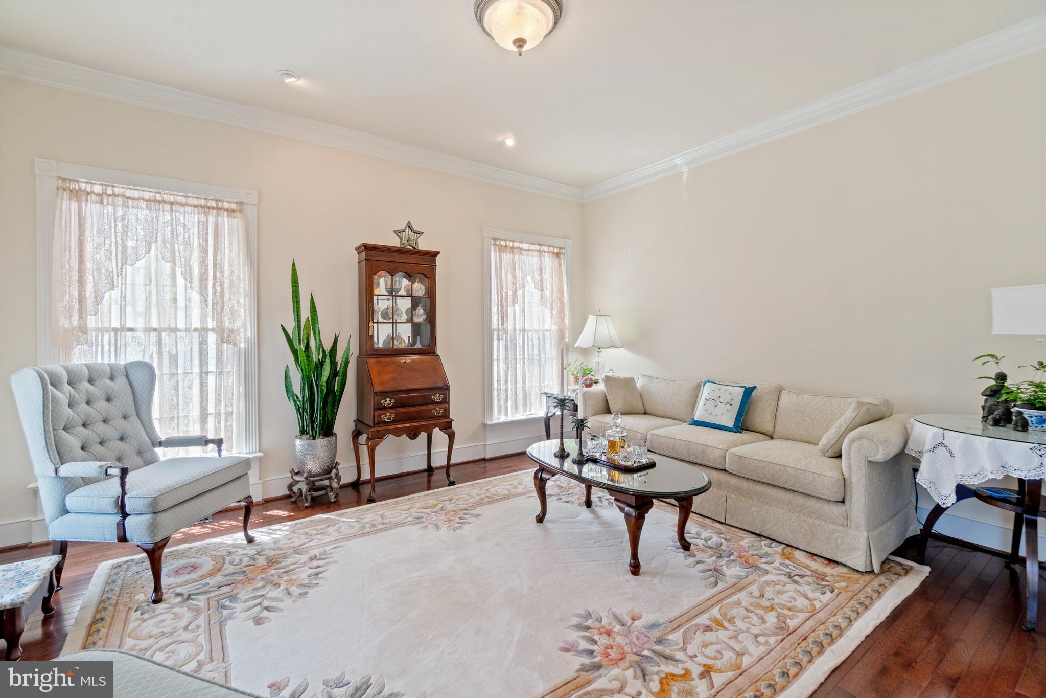 COLLEGE HEIGHTS - Residential