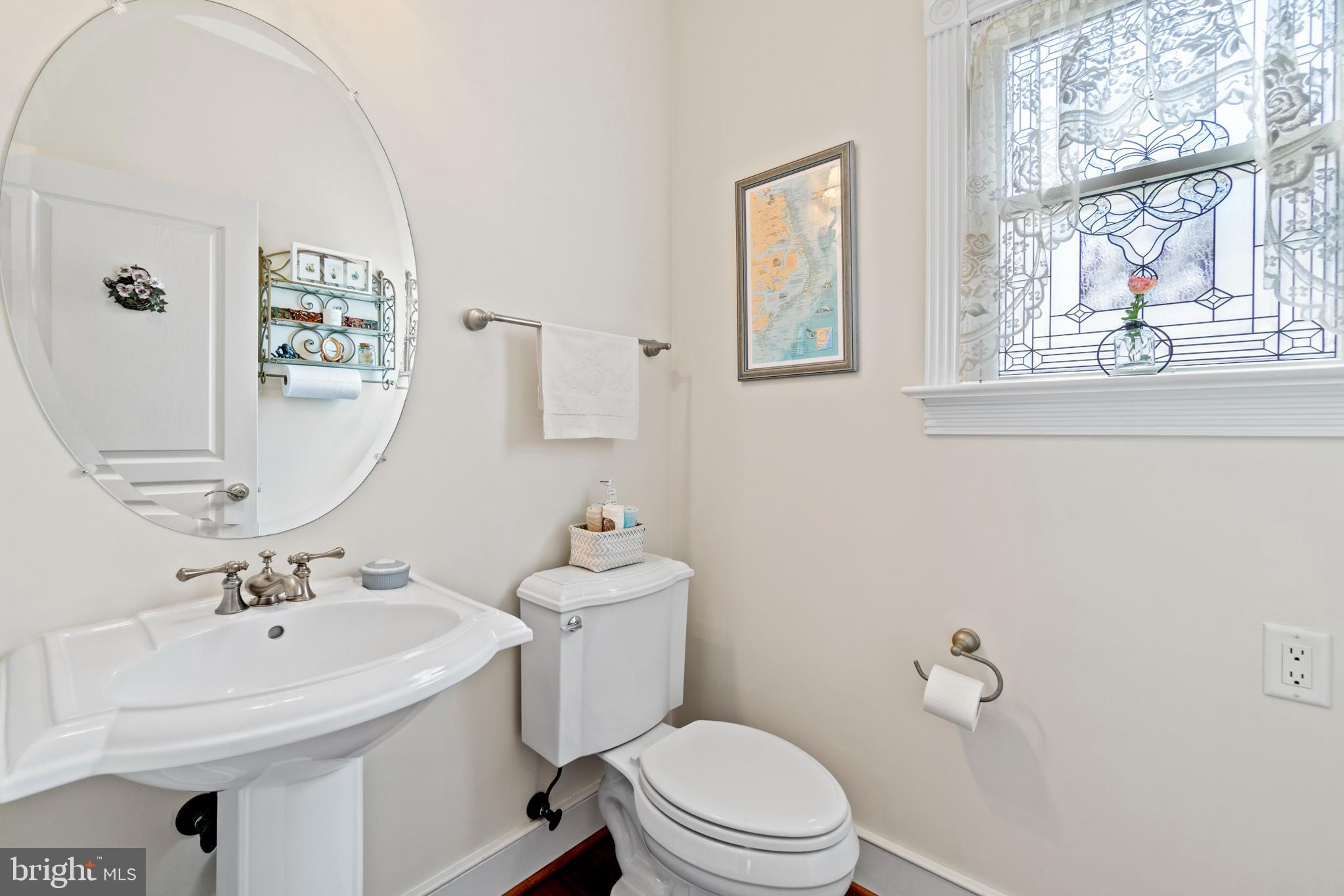 COLLEGE HEIGHTS - Residential