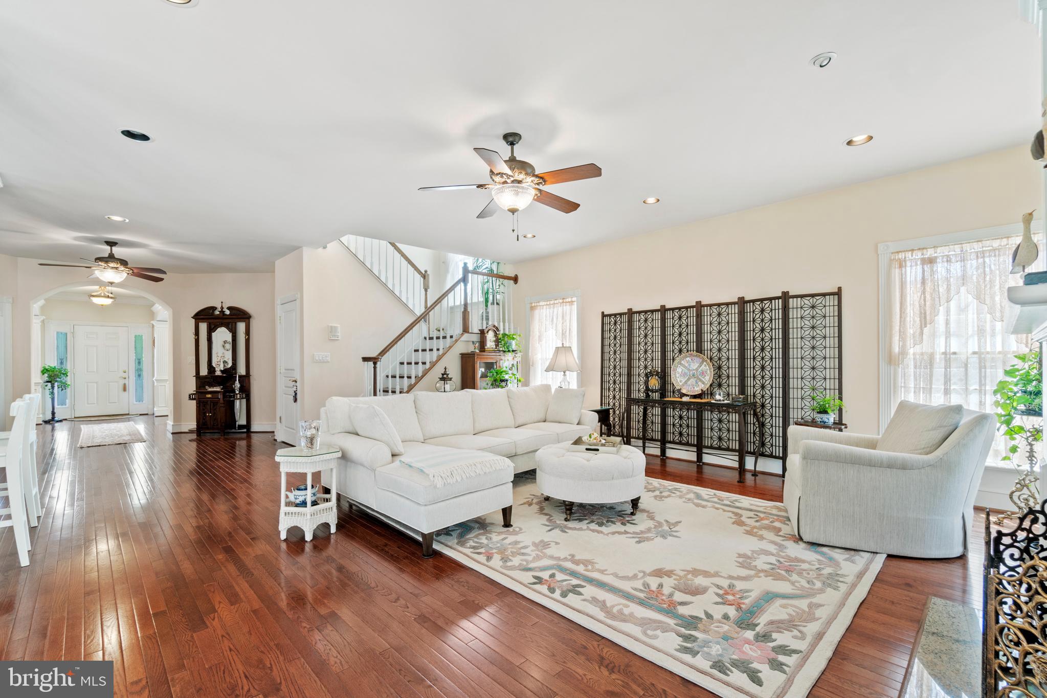 COLLEGE HEIGHTS - Residential