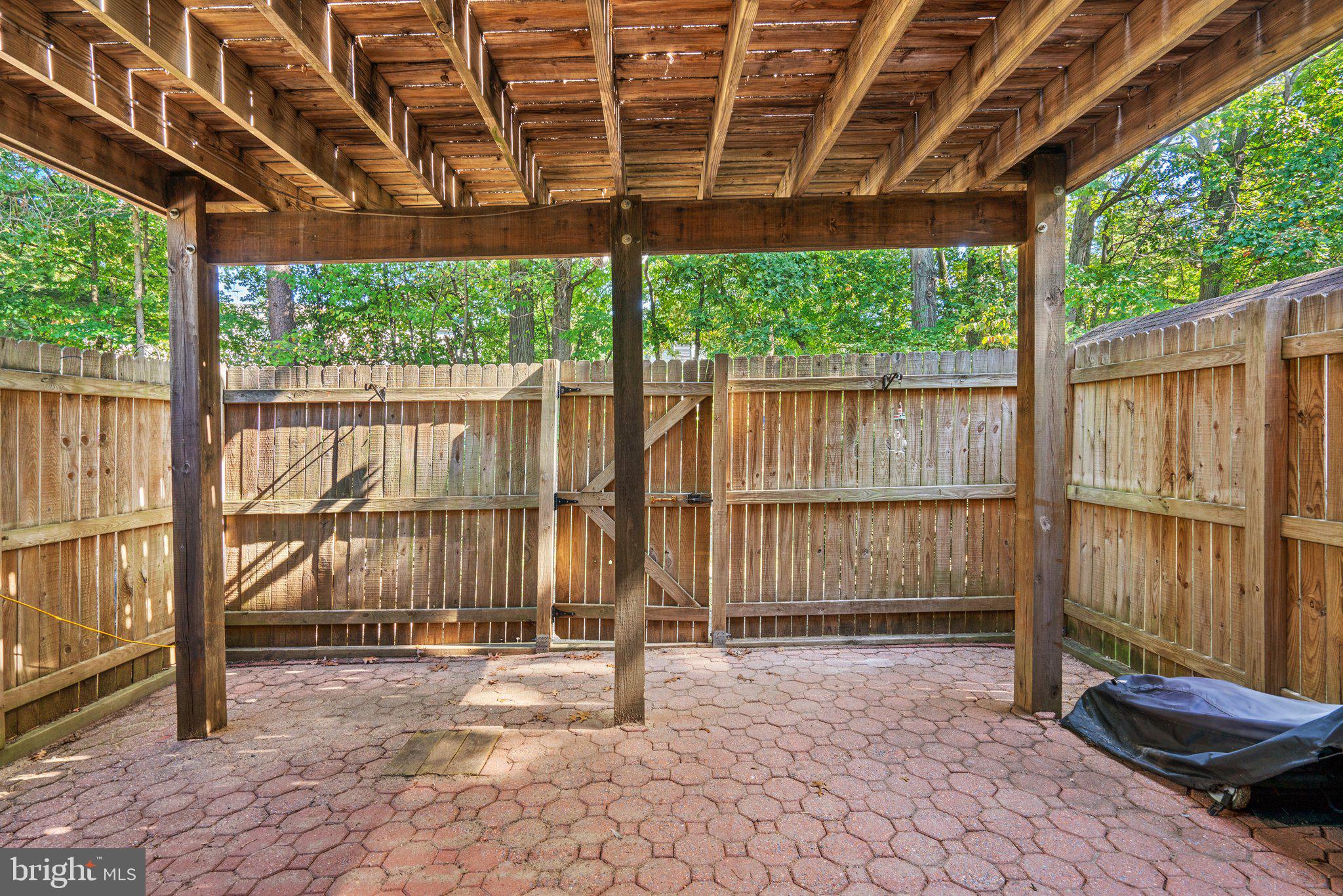 BEACONSWOOD - Residential