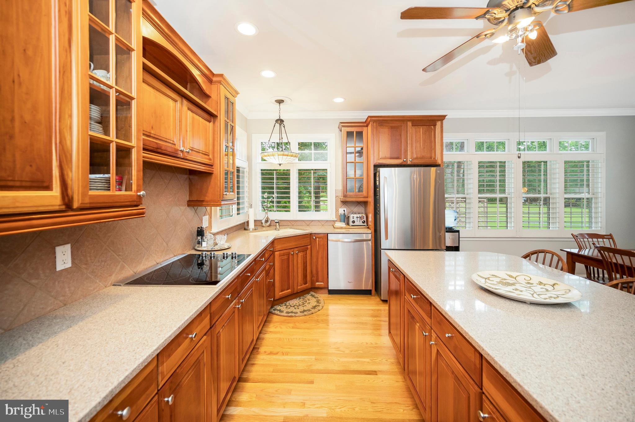 LAKE OF THE WOODS - Residential