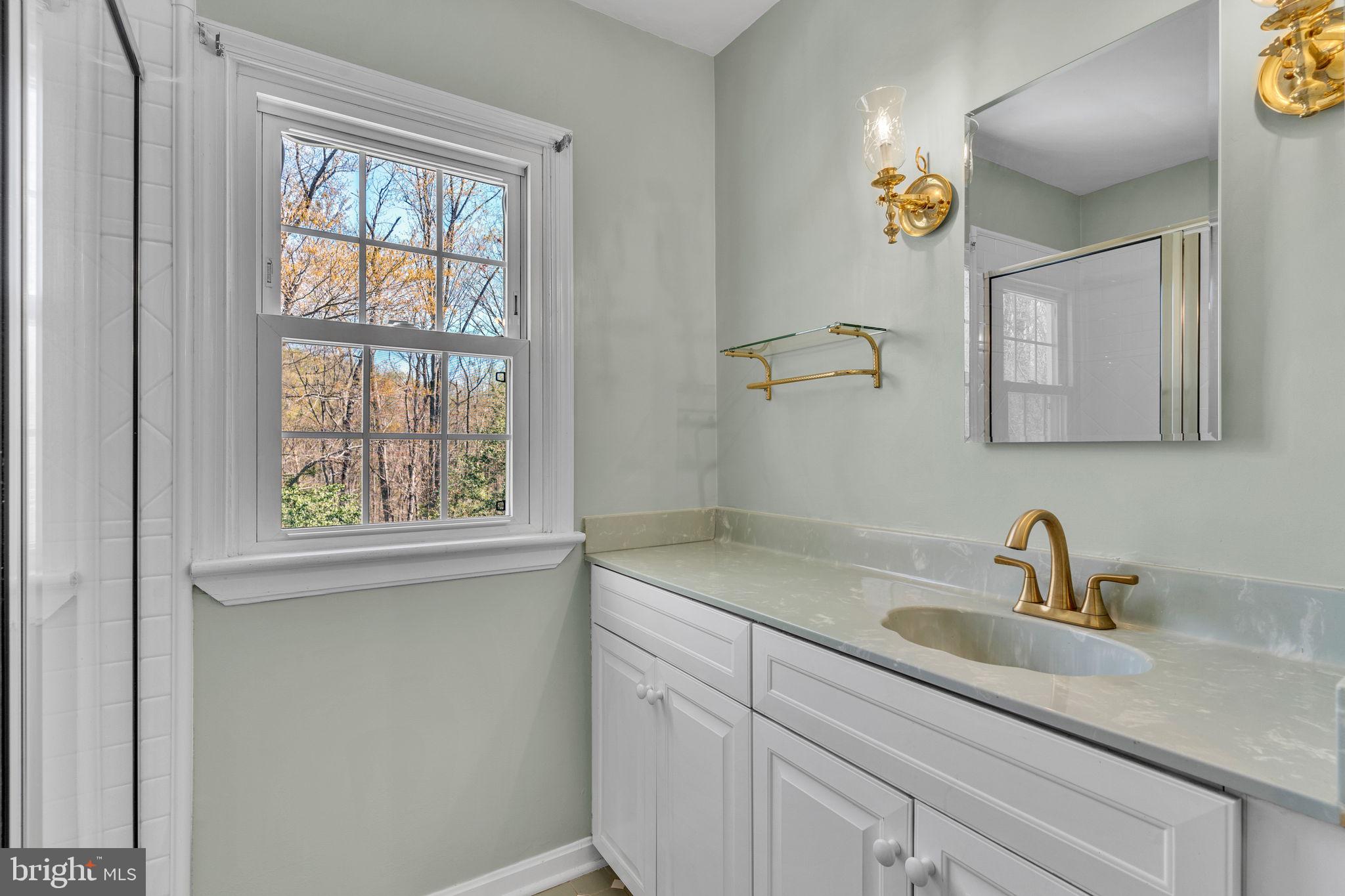 FERRY LANDING WOODS - Residential Lease