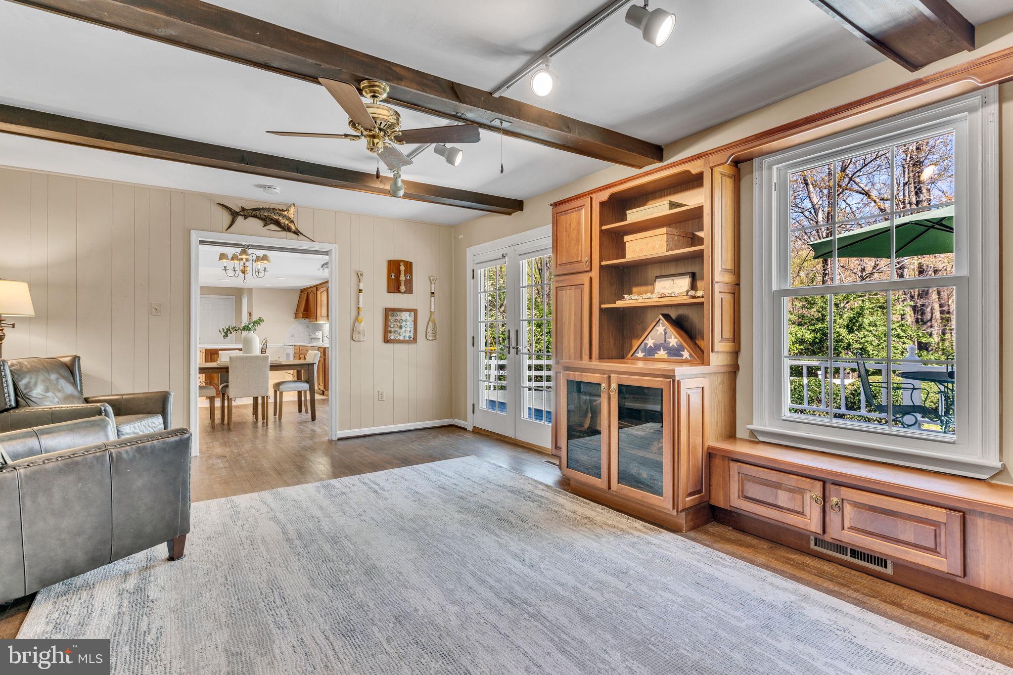 FERRY LANDING WOODS - Residential Lease