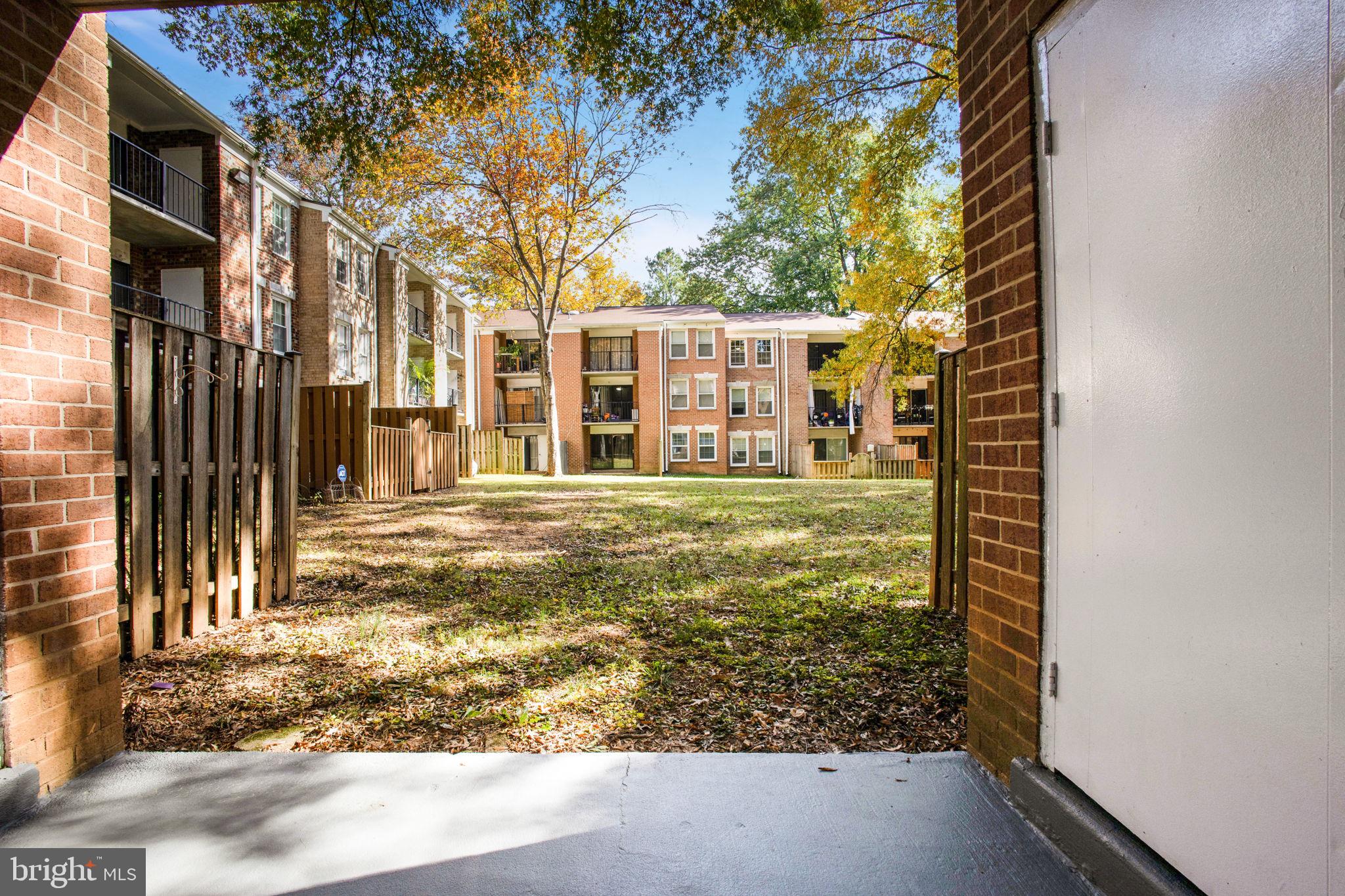 POTOMAC OAKS - Residential