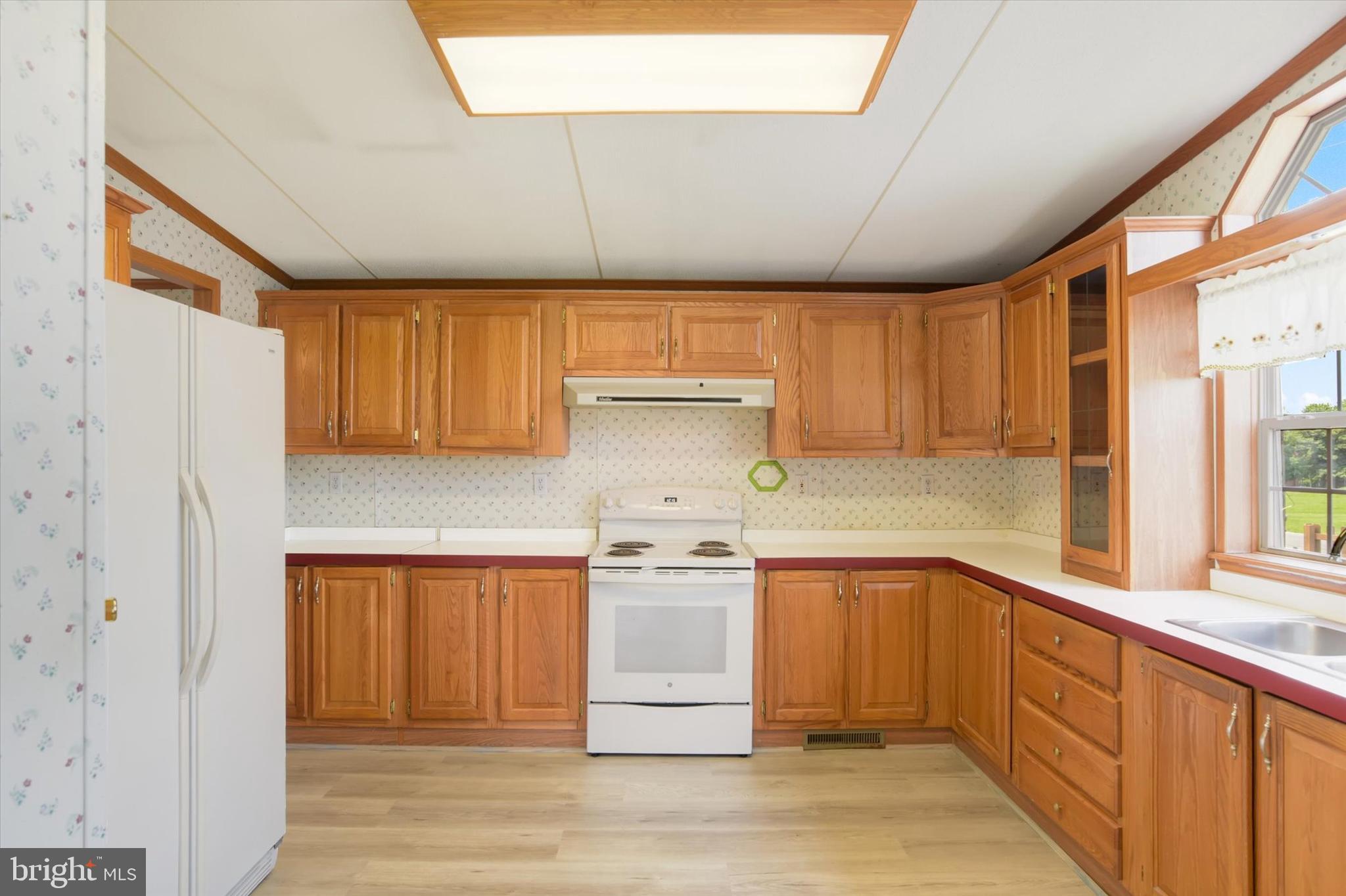 27 E JACOB STREET