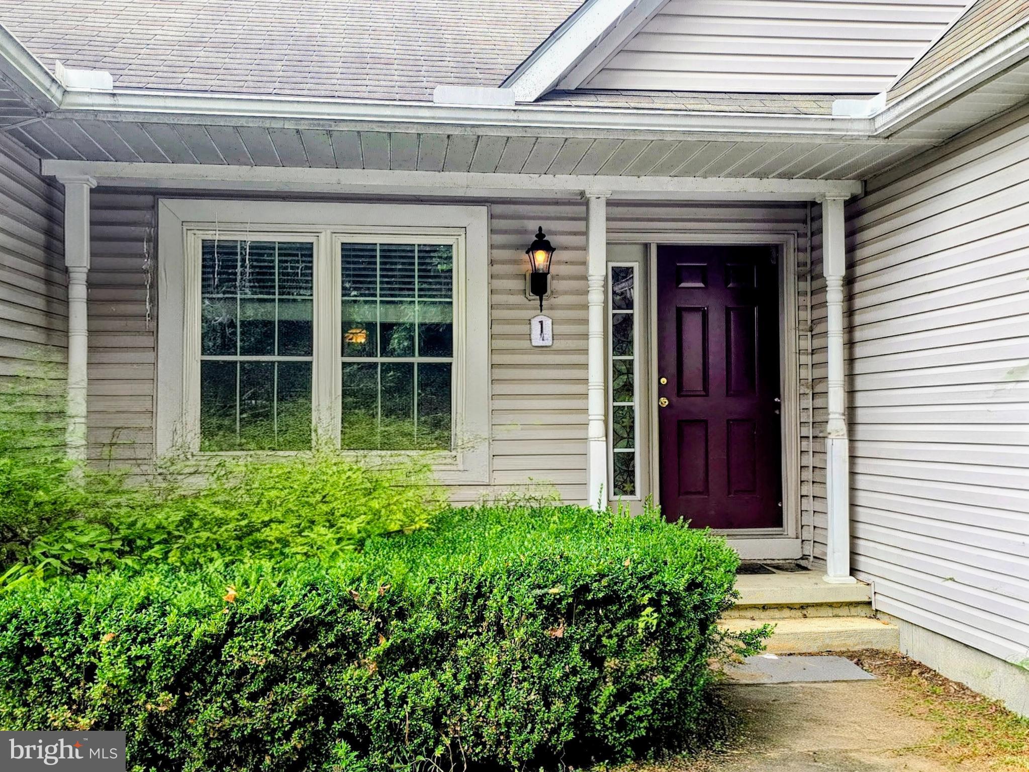150 MARLTON LANE
