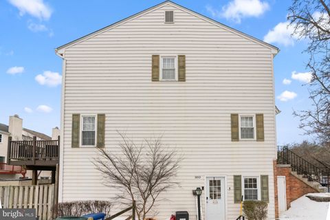 1683 HART COURT CROFTON MD 21114