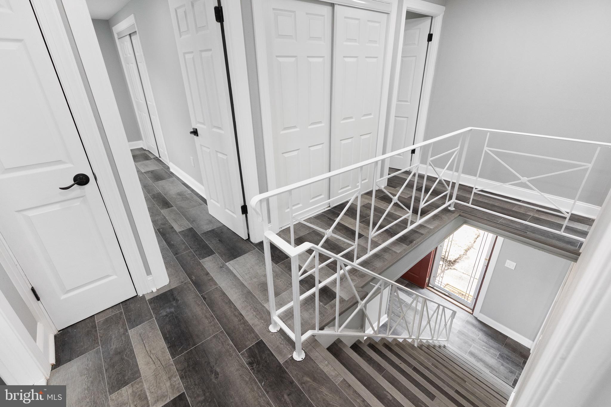 SOMERSET AT BELAIR - Residential