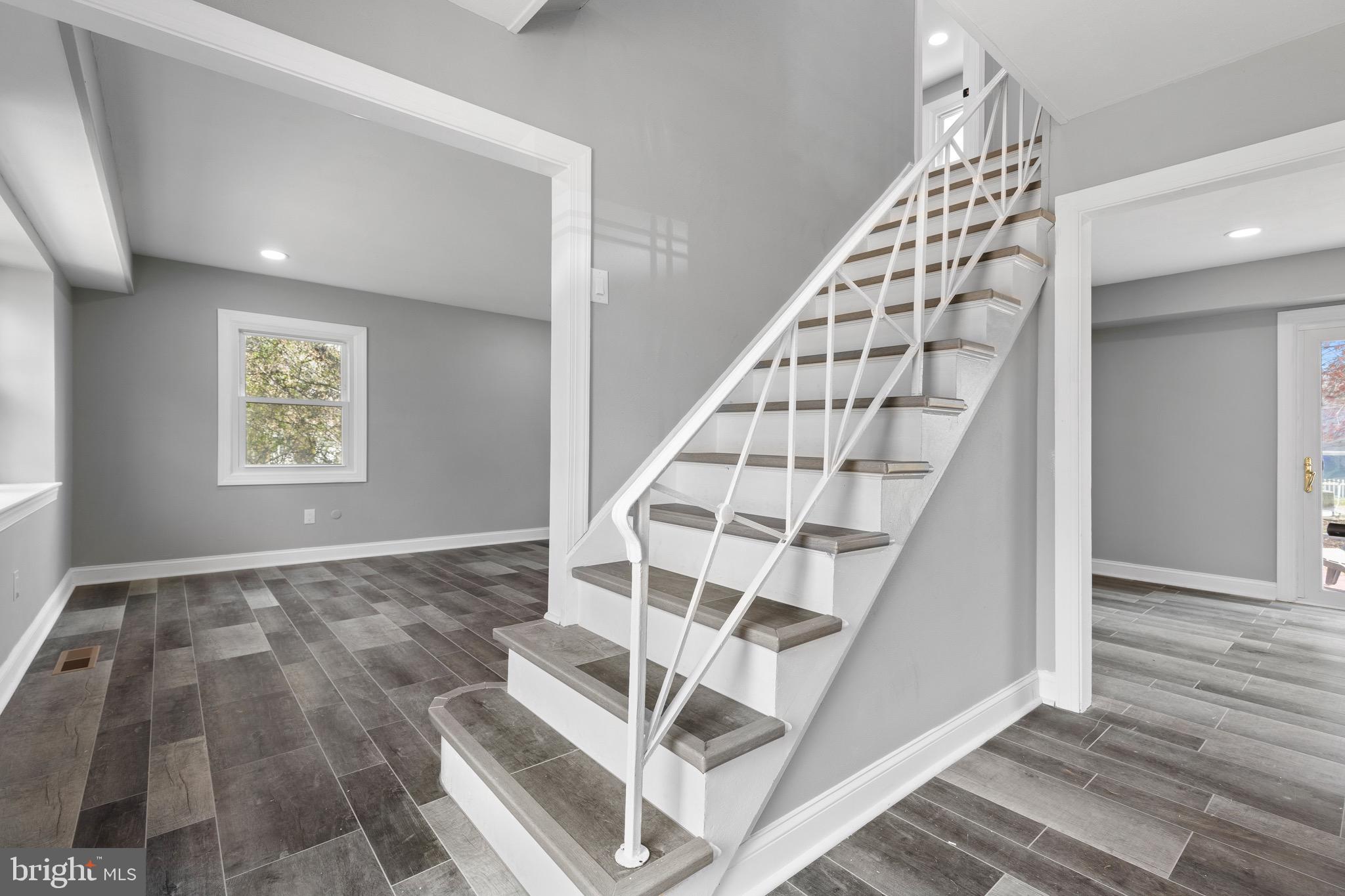 SOMERSET AT BELAIR - Residential