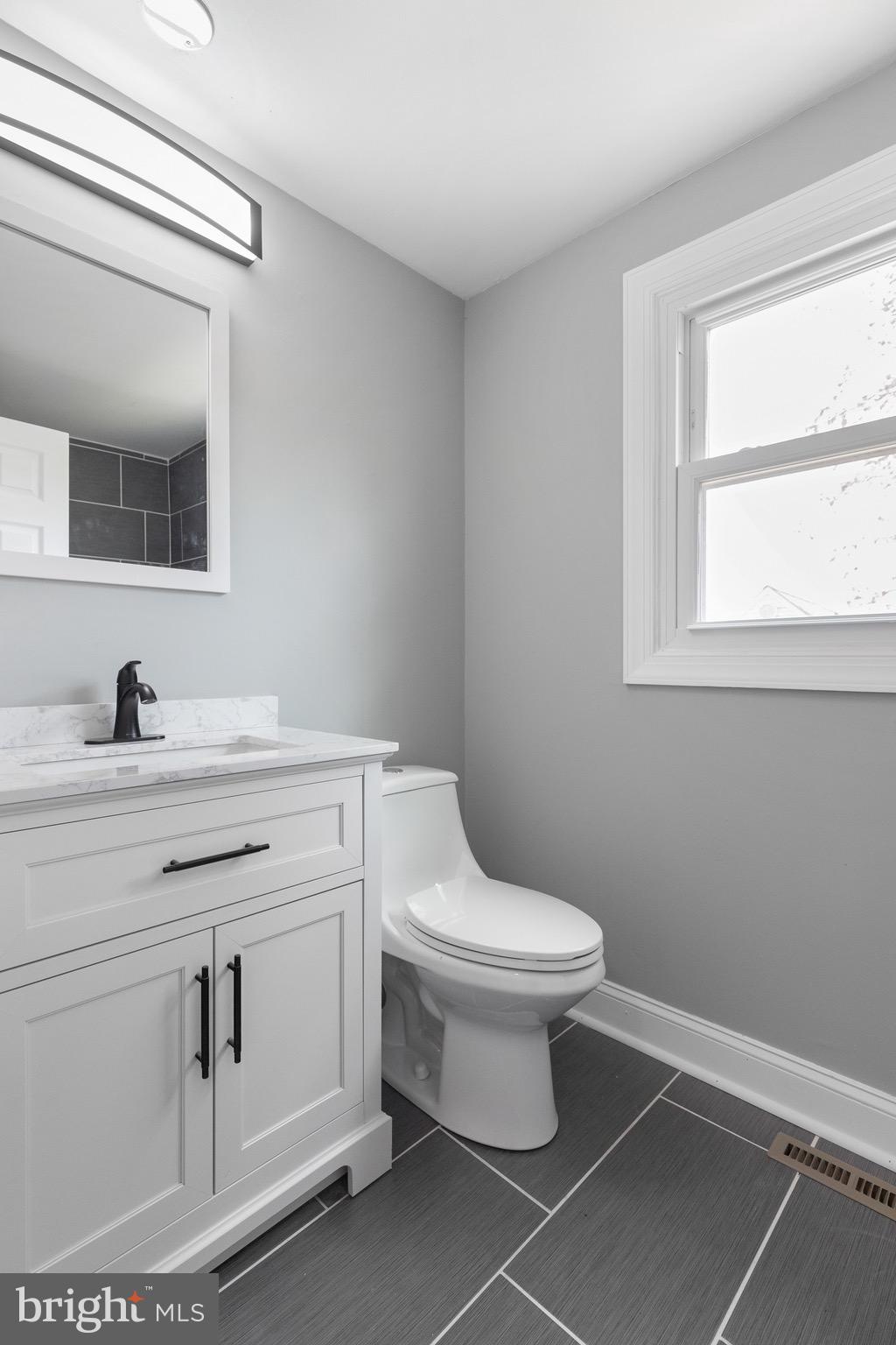 SOMERSET AT BELAIR - Residential