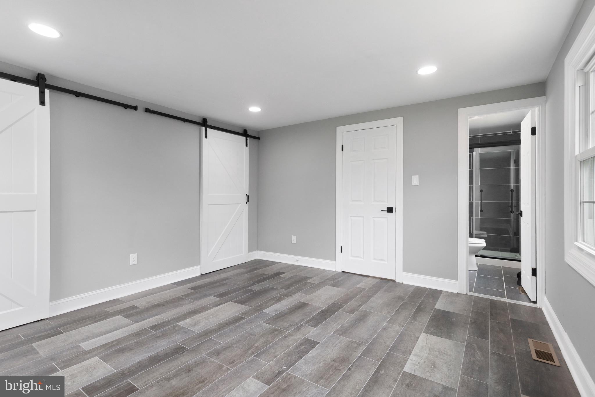 SOMERSET AT BELAIR - Residential