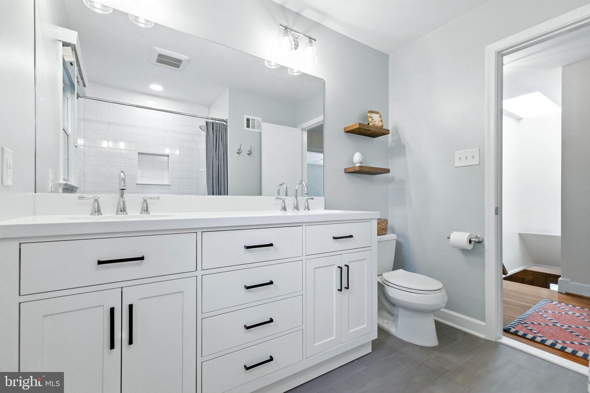 CHAPEL SQUARE WEST - Residential