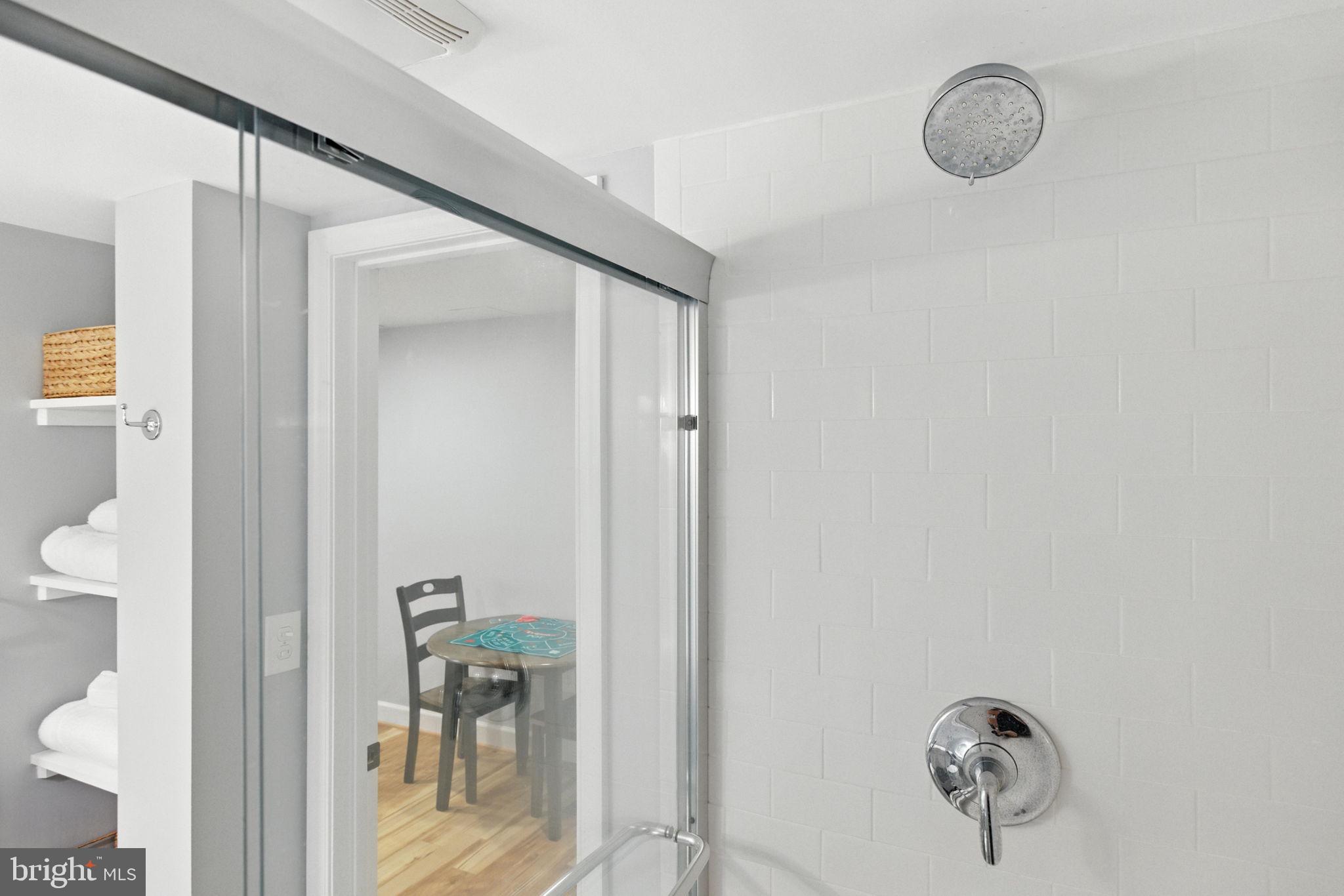 CHAPEL SQUARE WEST - Residential