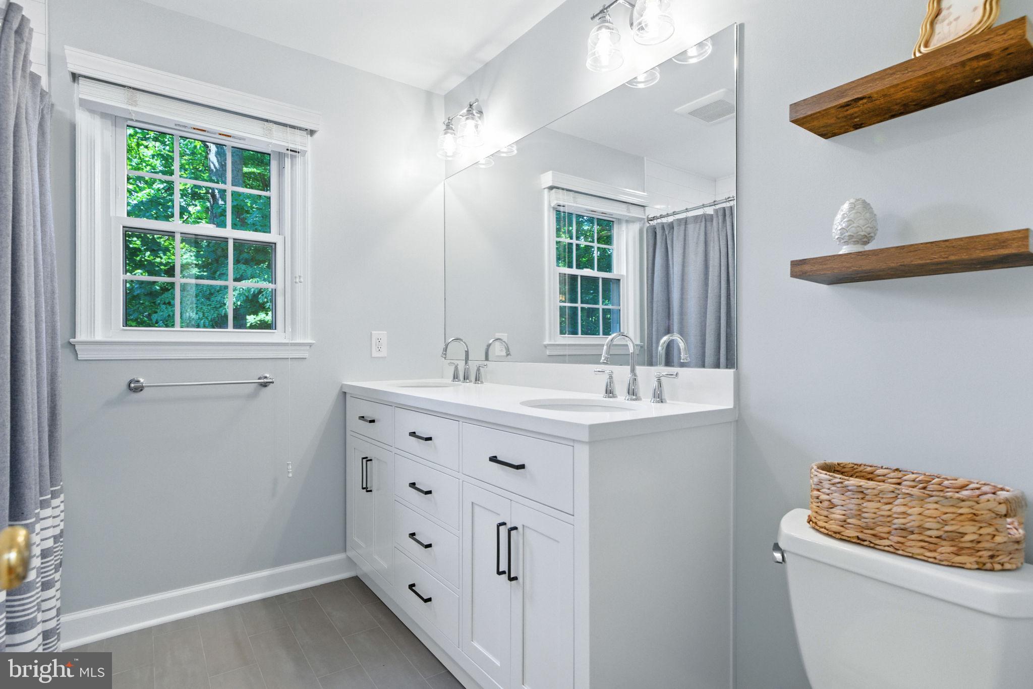 CHAPEL SQUARE WEST - Residential