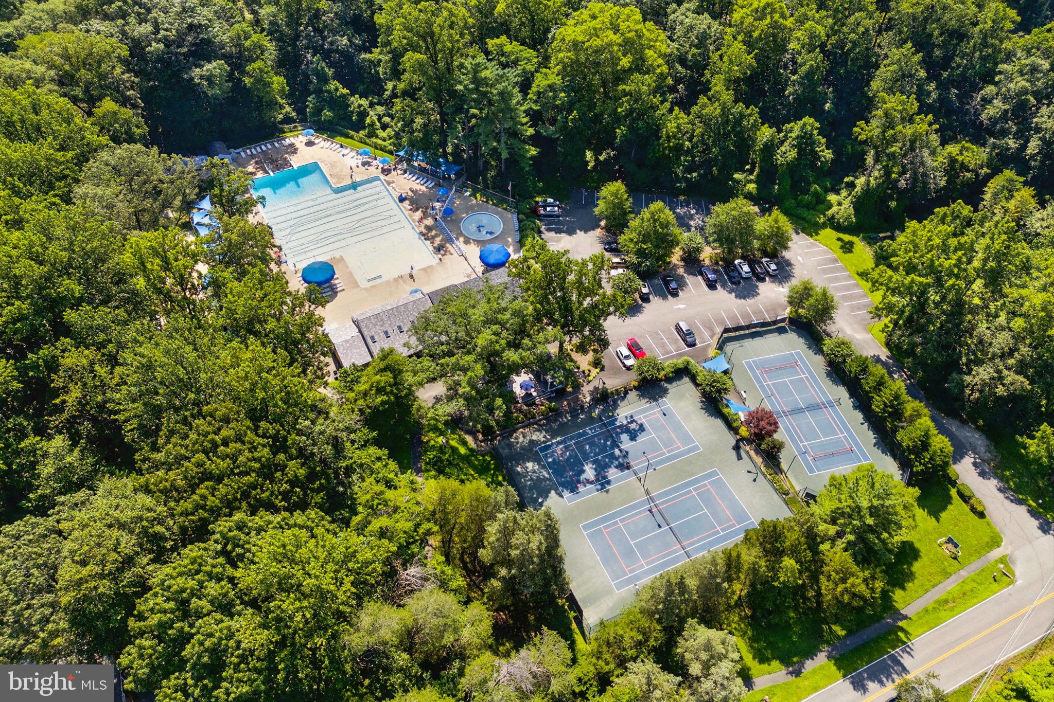 CHAPEL SQUARE WEST - Residential