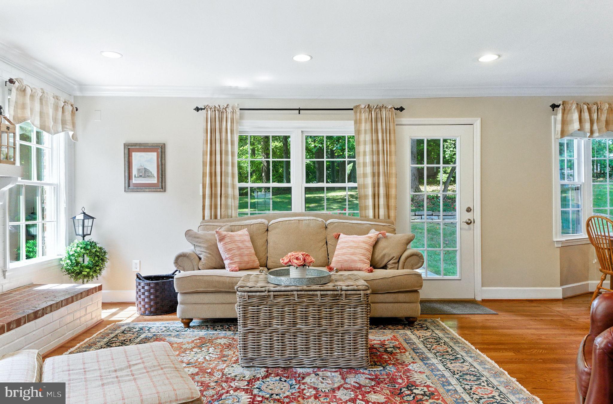 CHAPEL SQUARE WEST - Residential