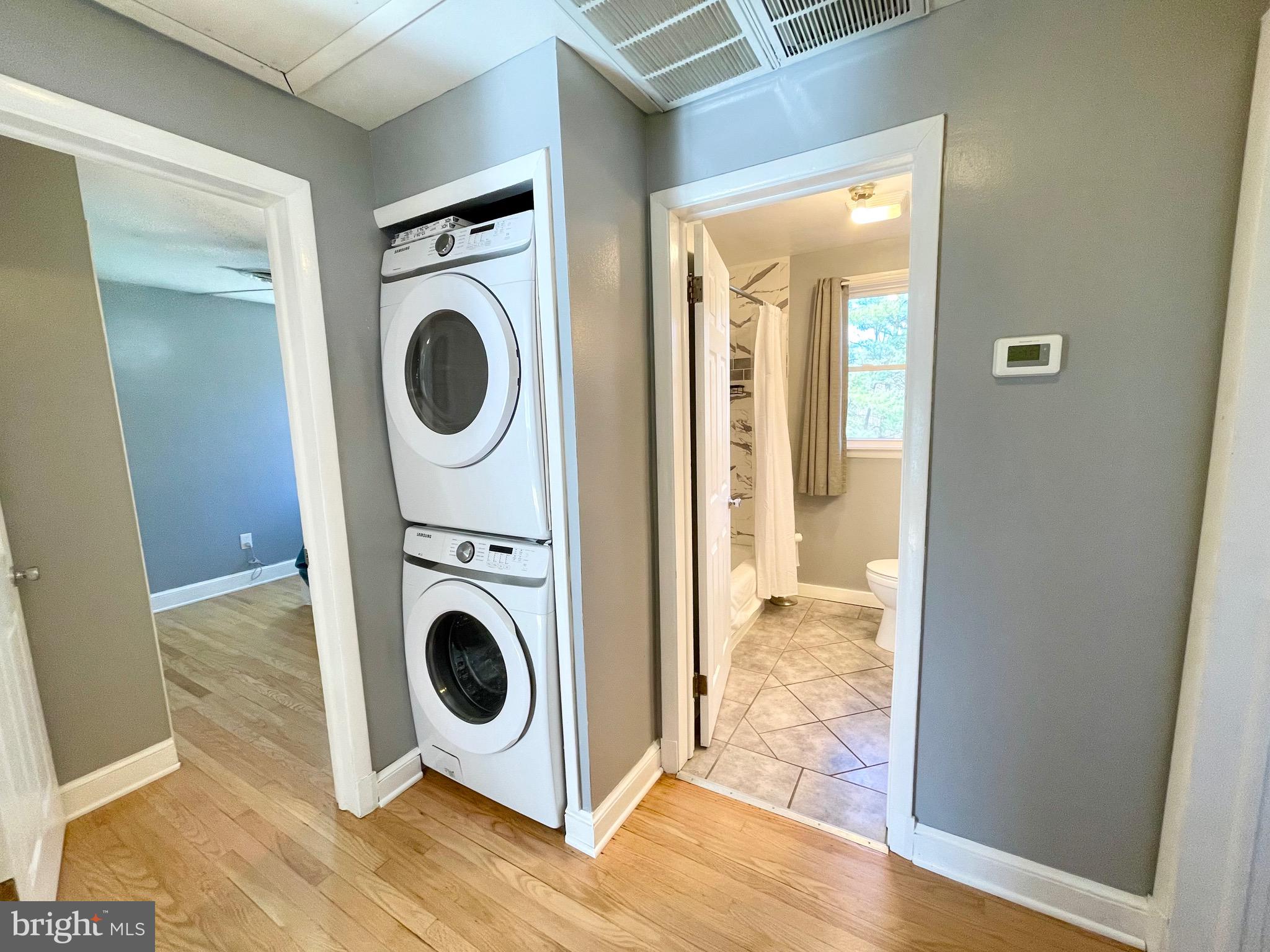 DAMASCUS OUTSIDE - Residential