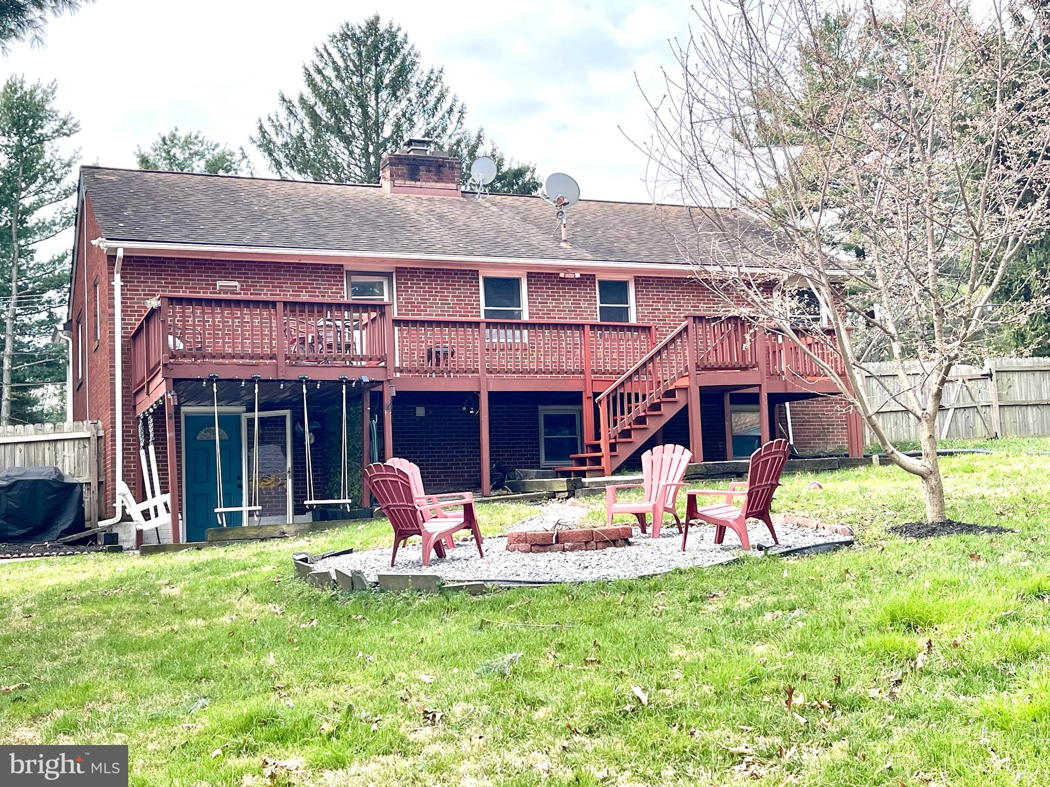 DAMASCUS OUTSIDE - Residential