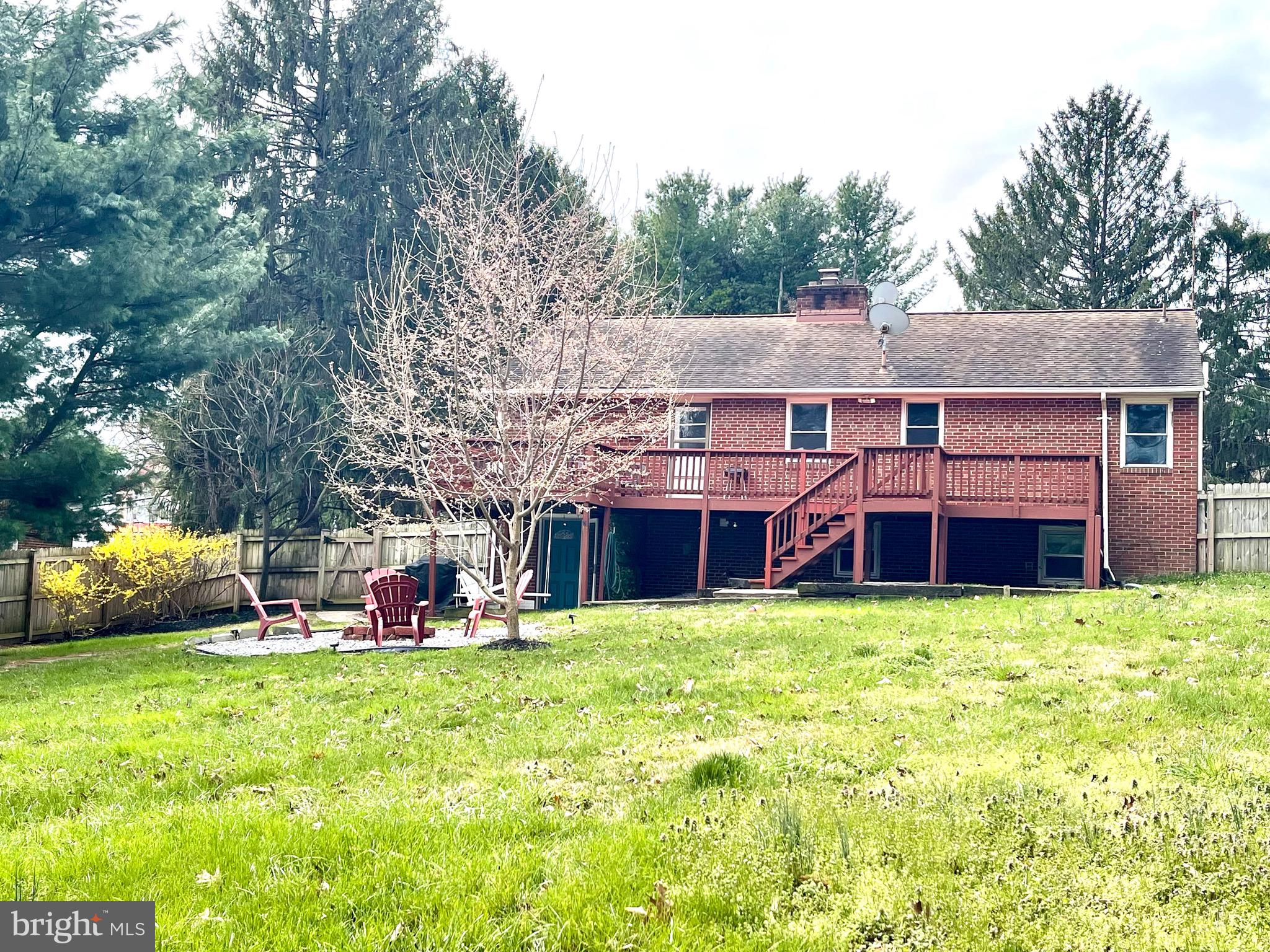 DAMASCUS OUTSIDE - Residential