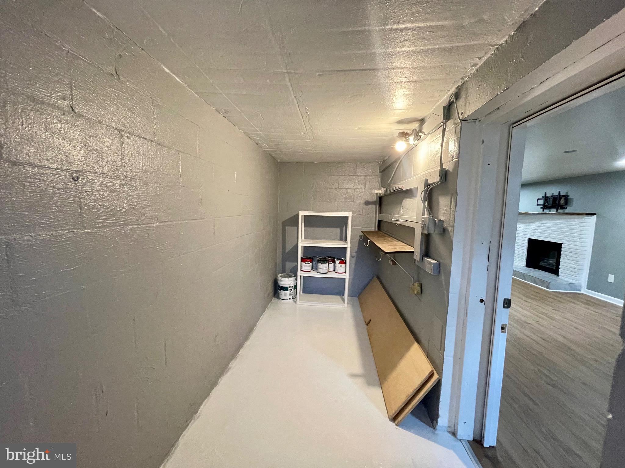 DAMASCUS OUTSIDE - Residential