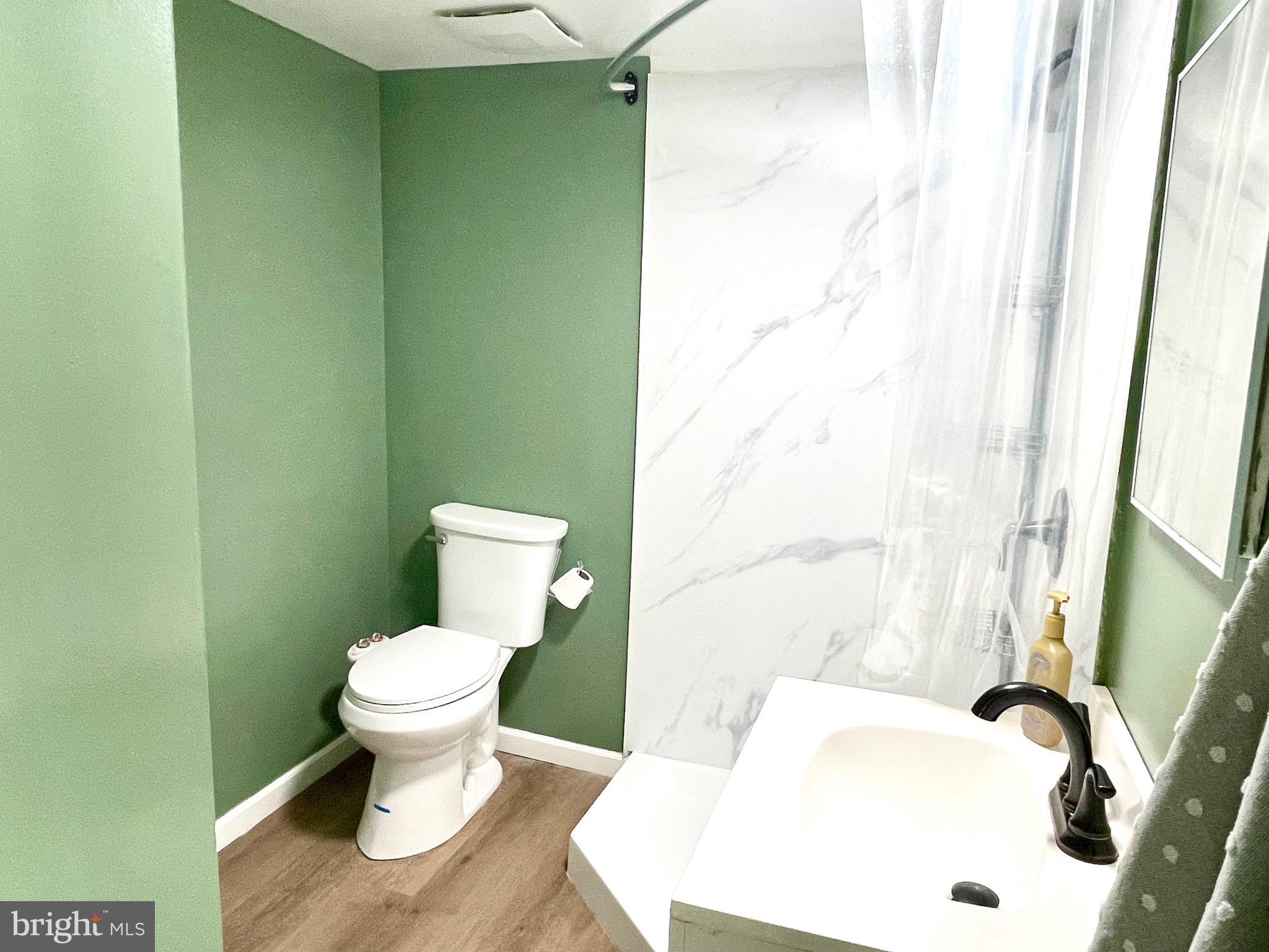 DAMASCUS OUTSIDE - Residential