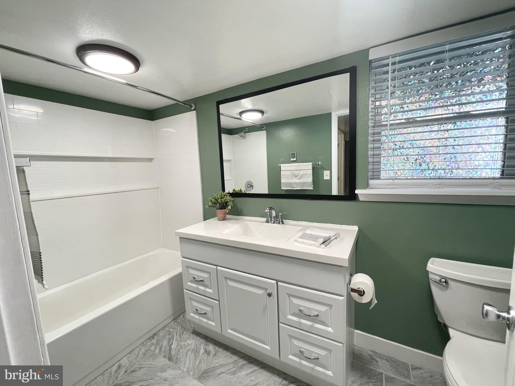 DAMASCUS OUTSIDE - Residential