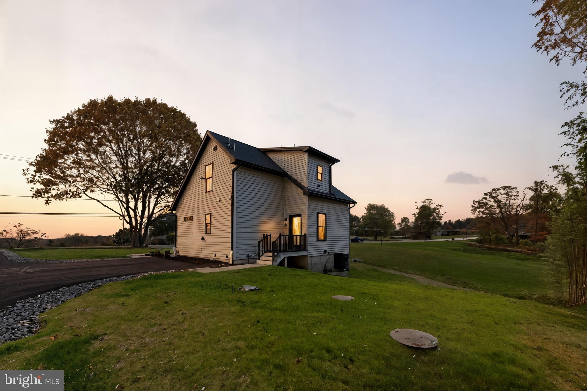 JARRETTSVILLE - Residential