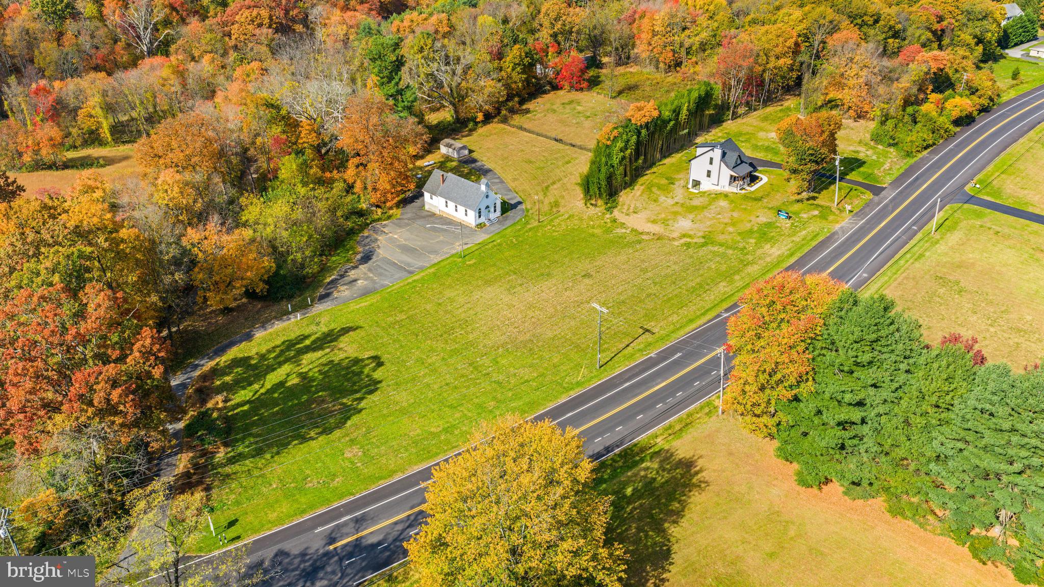 JARRETTSVILLE - Residential