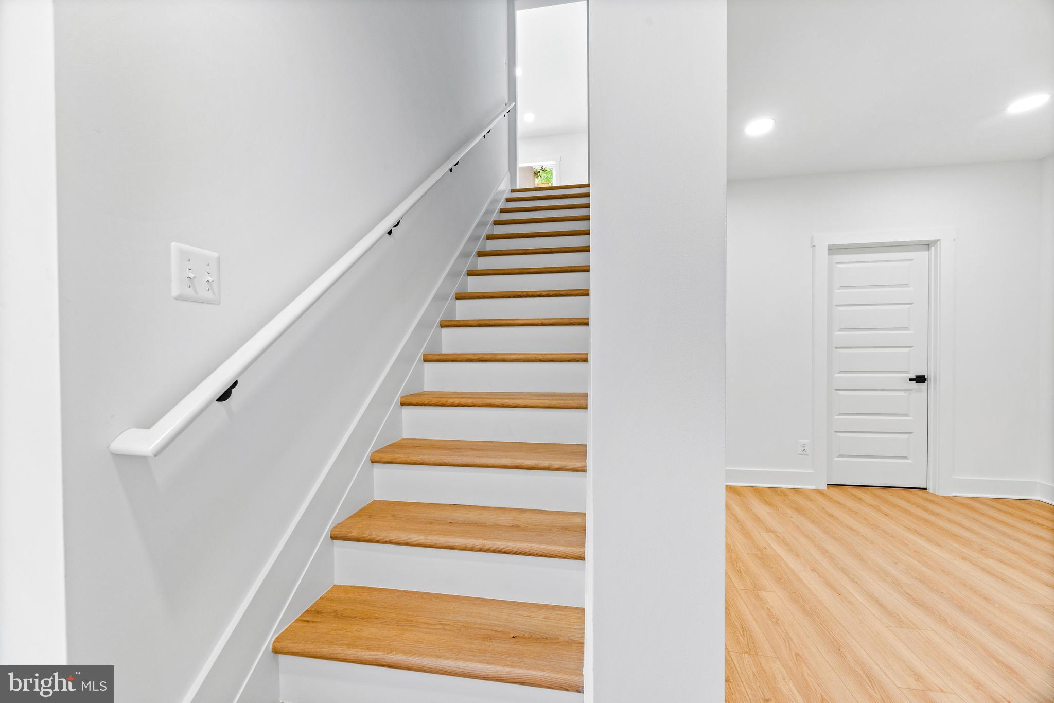 JARRETTSVILLE - Residential