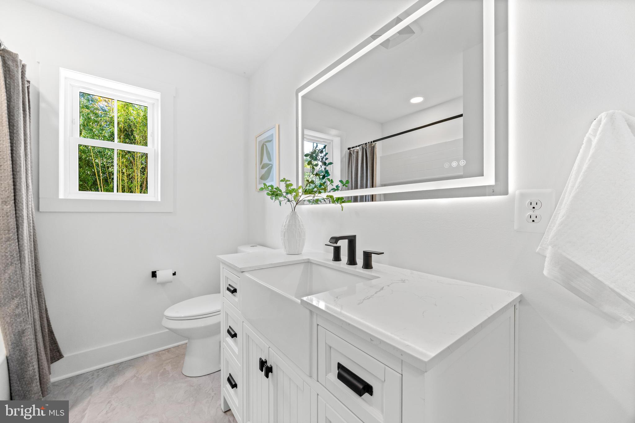 JARRETTSVILLE - Residential