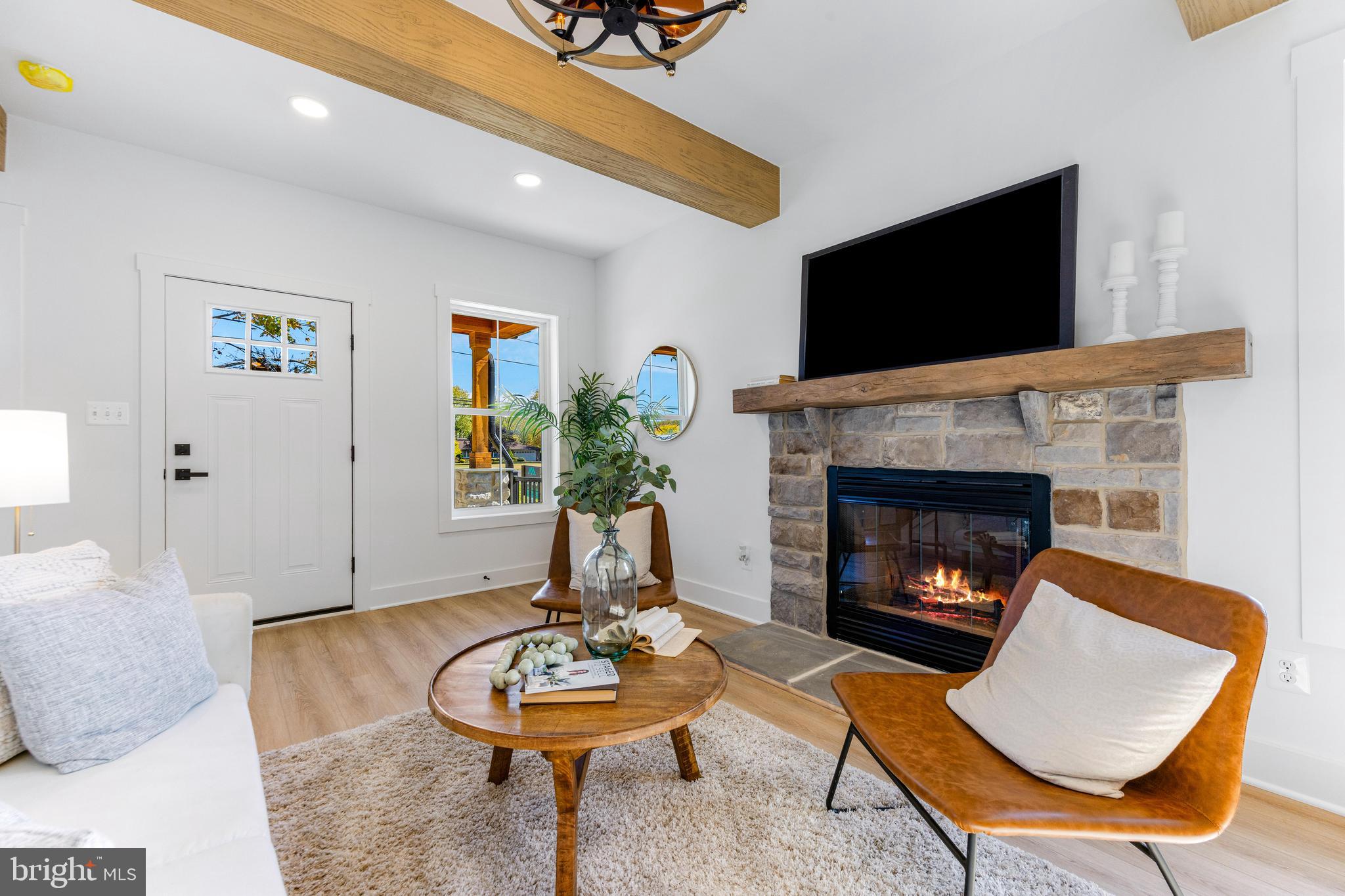 JARRETTSVILLE - Residential