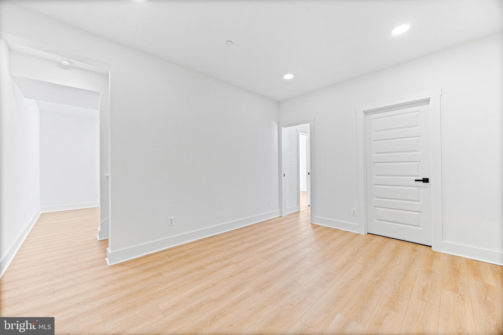 JARRETTSVILLE - Residential