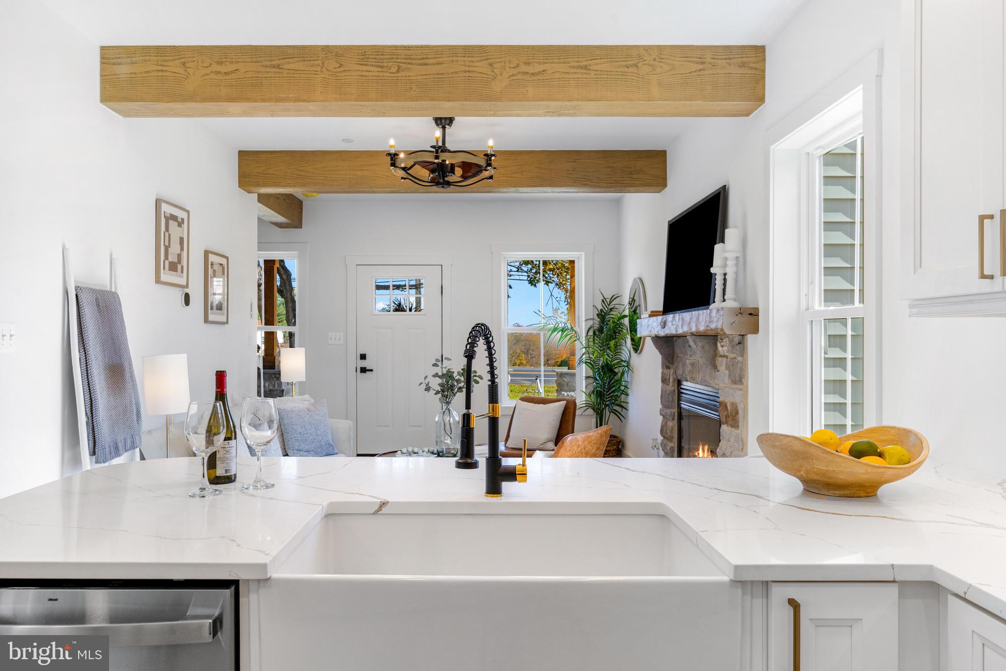 JARRETTSVILLE - Residential