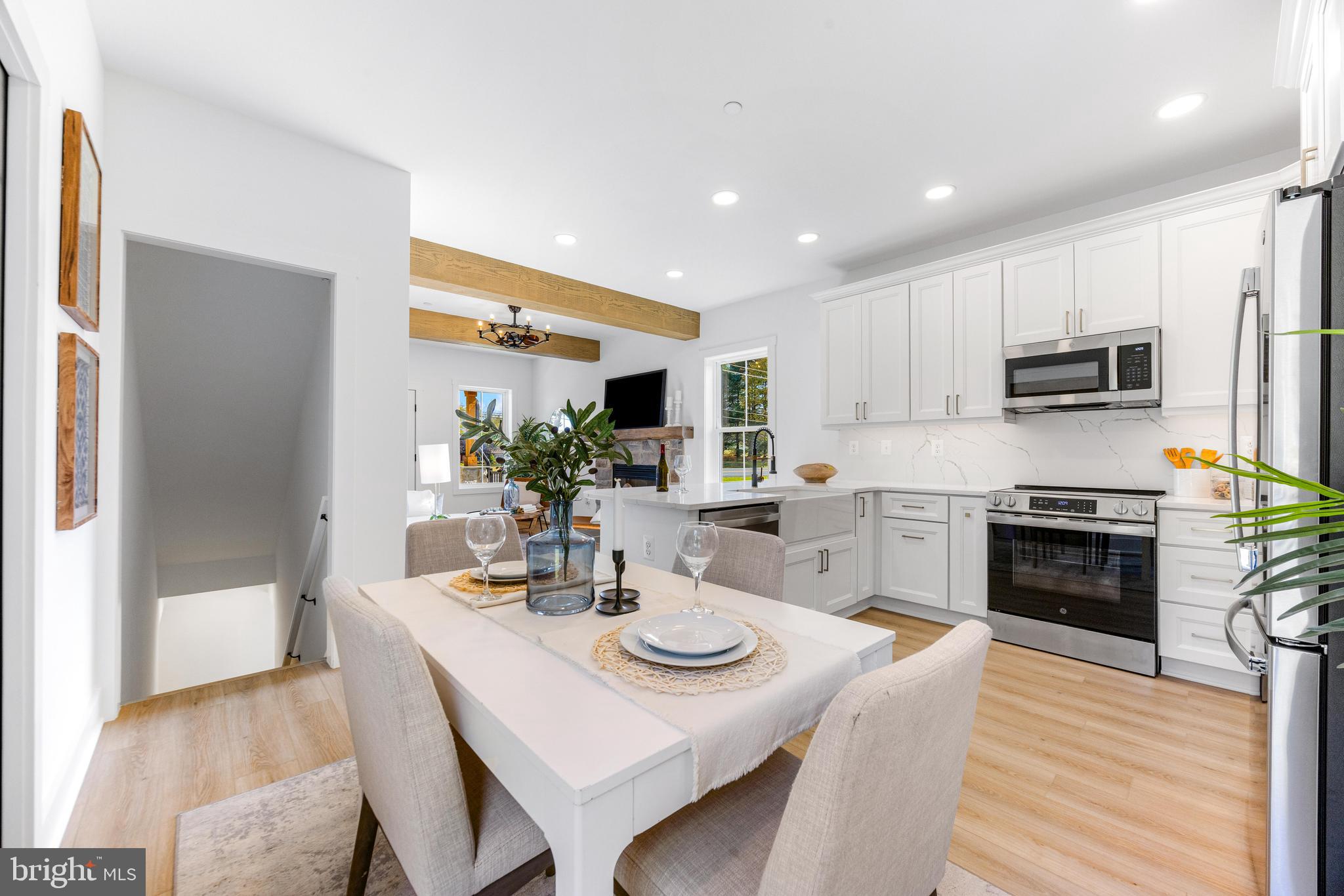 JARRETTSVILLE - Residential