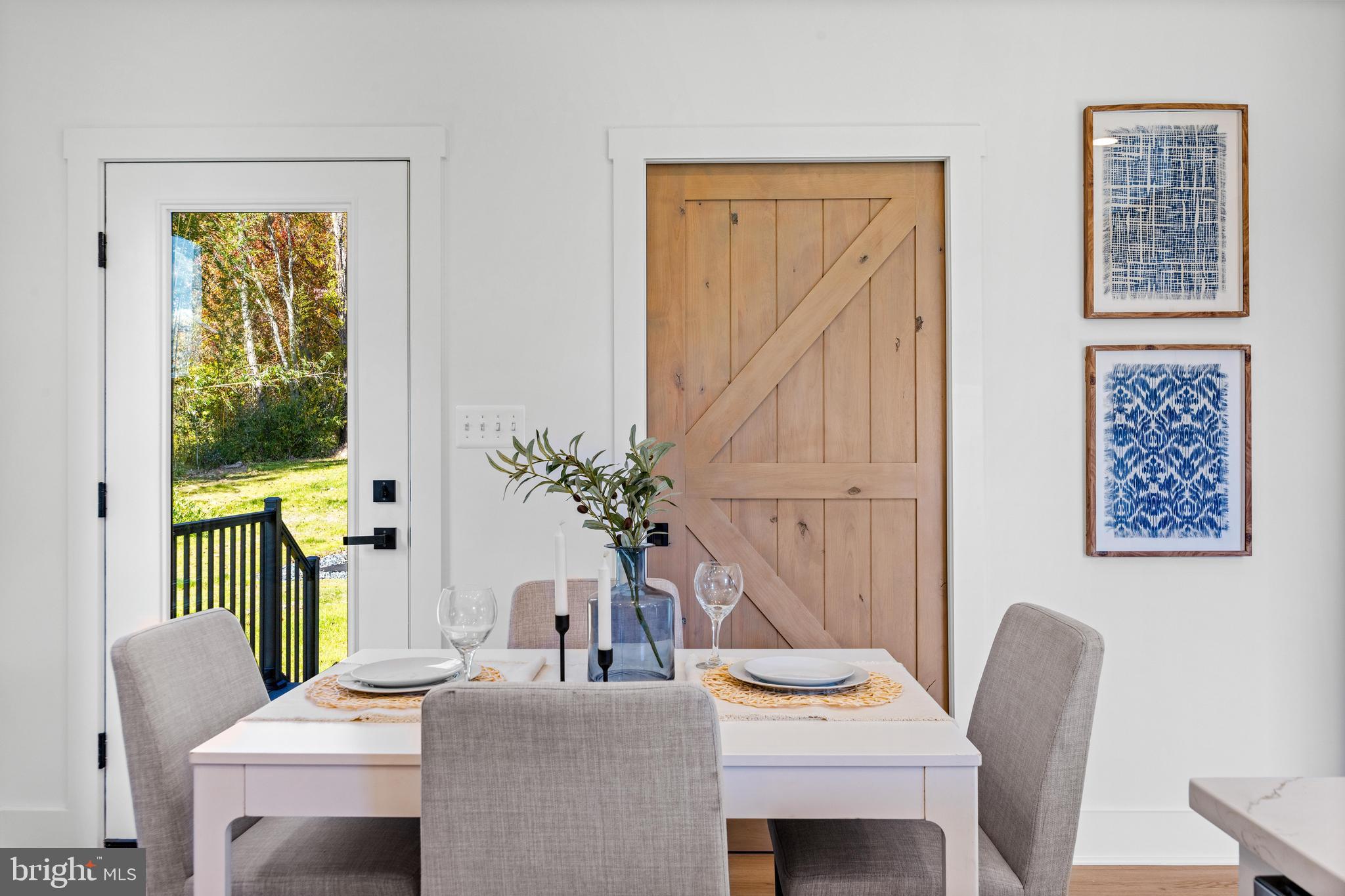 JARRETTSVILLE - Residential