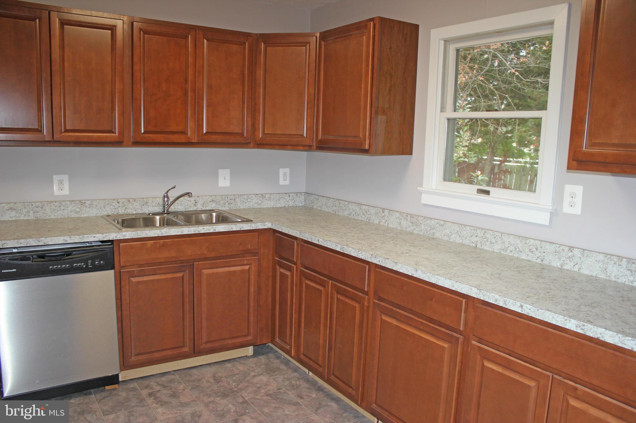 ST GEORGE BEACH - Residential Lease