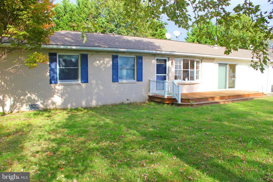 Gorgeous Waterviews! Fresh, renovated One-Level home with Open Floor Plan and Hardwood Floors. Brand New Kitchen w/Stainless Appliances, Spacious Living Rm, Full Size Washer/Dryer, Handicap Accessible, Attached One Car Garage, Asphalt Driveway and Fenced-In Backyard. A beautiful, inviting home.