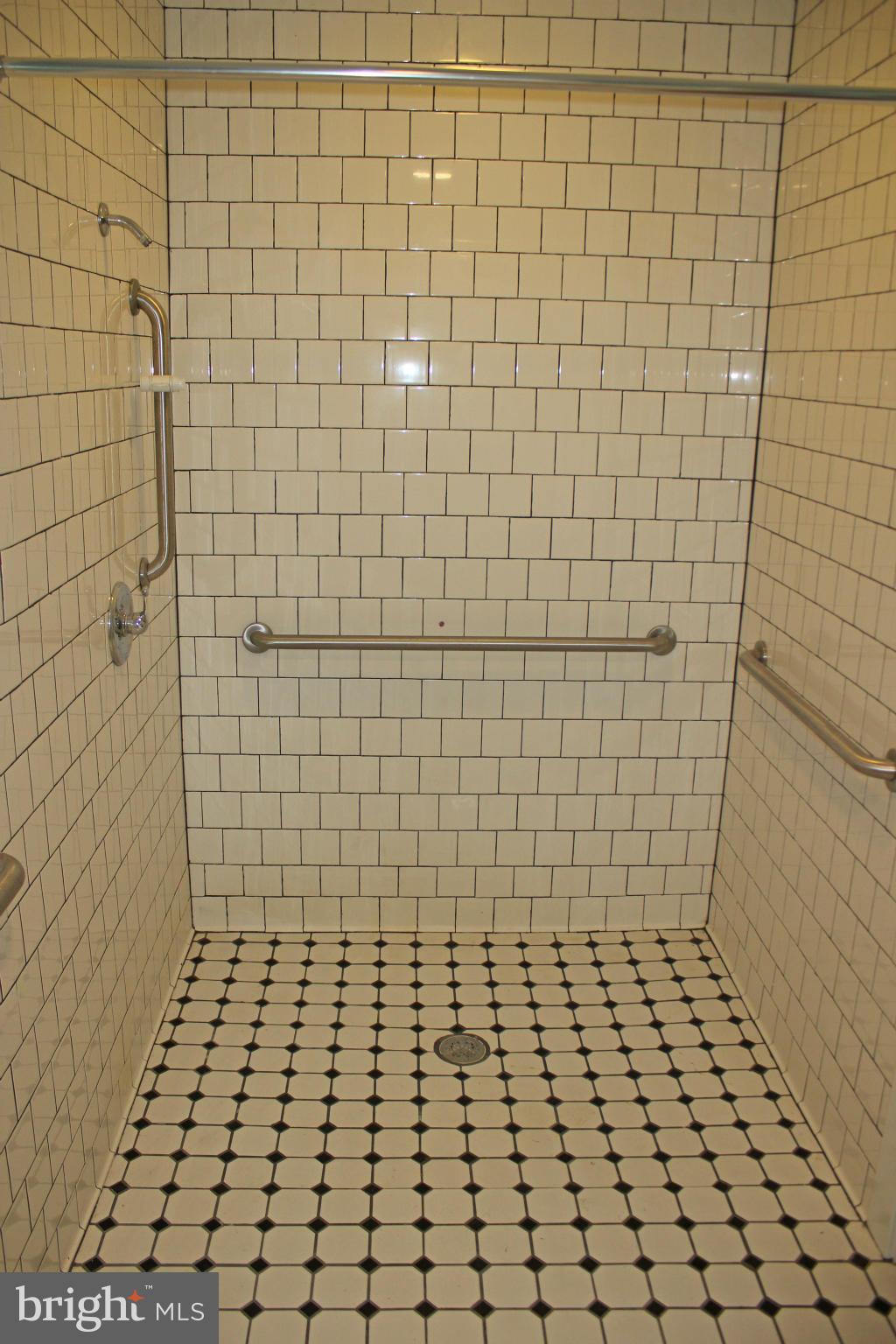 ST GEORGE BEACH - Residential Lease