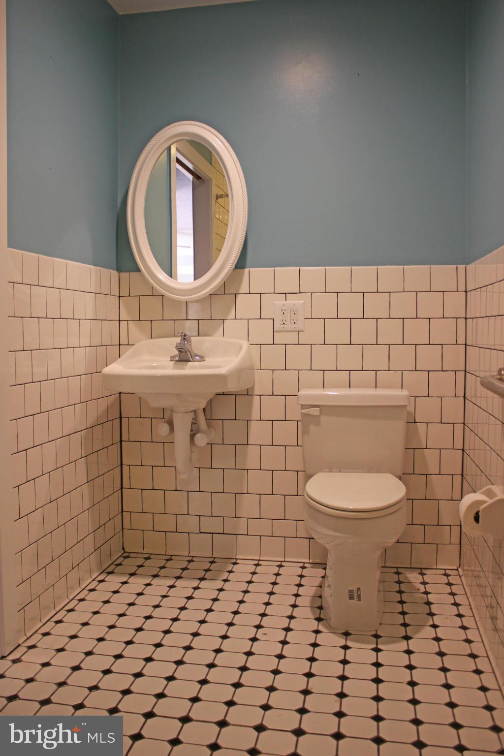 ST GEORGE BEACH - Residential Lease