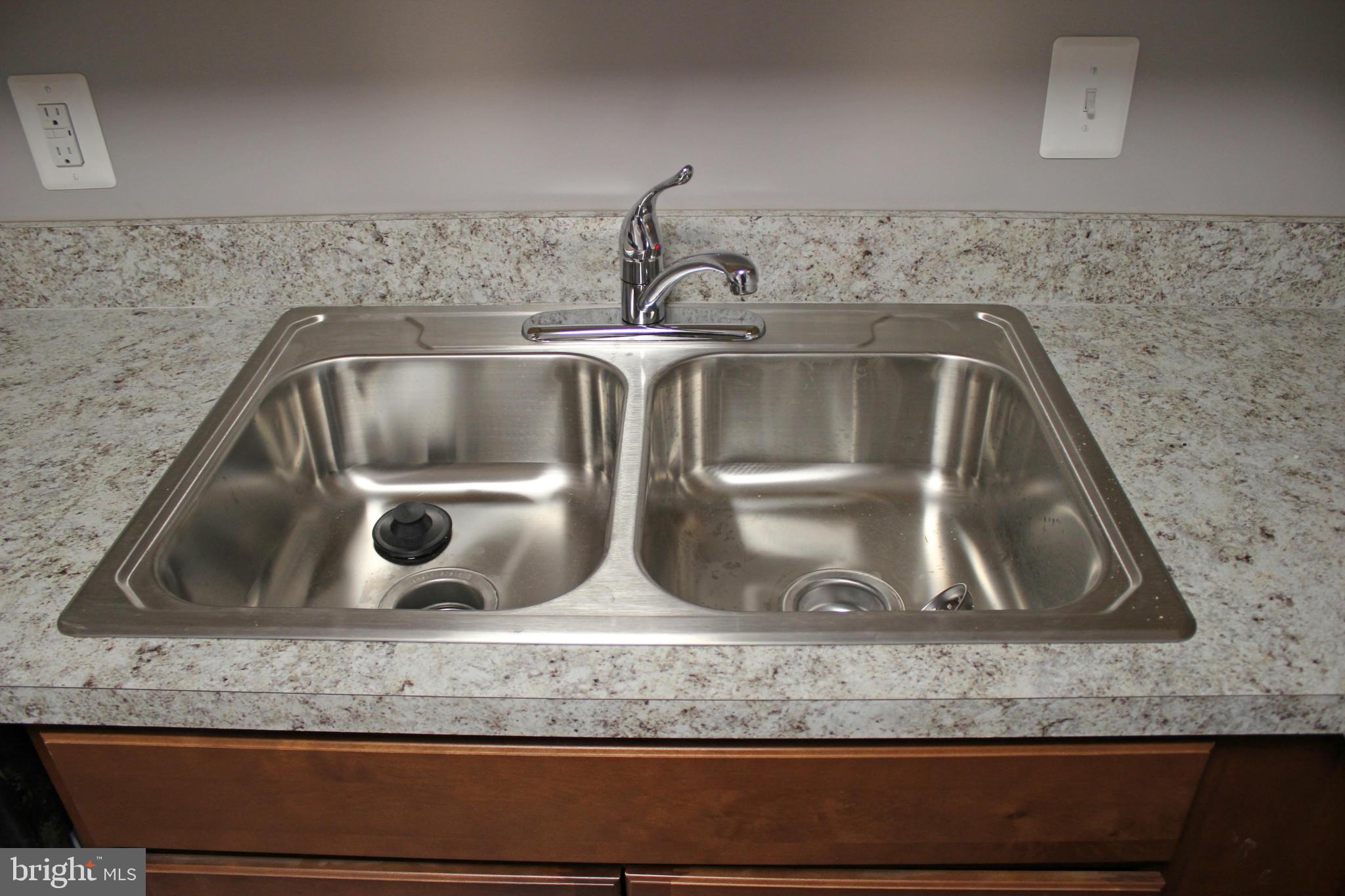 ST GEORGE BEACH - Residential Lease