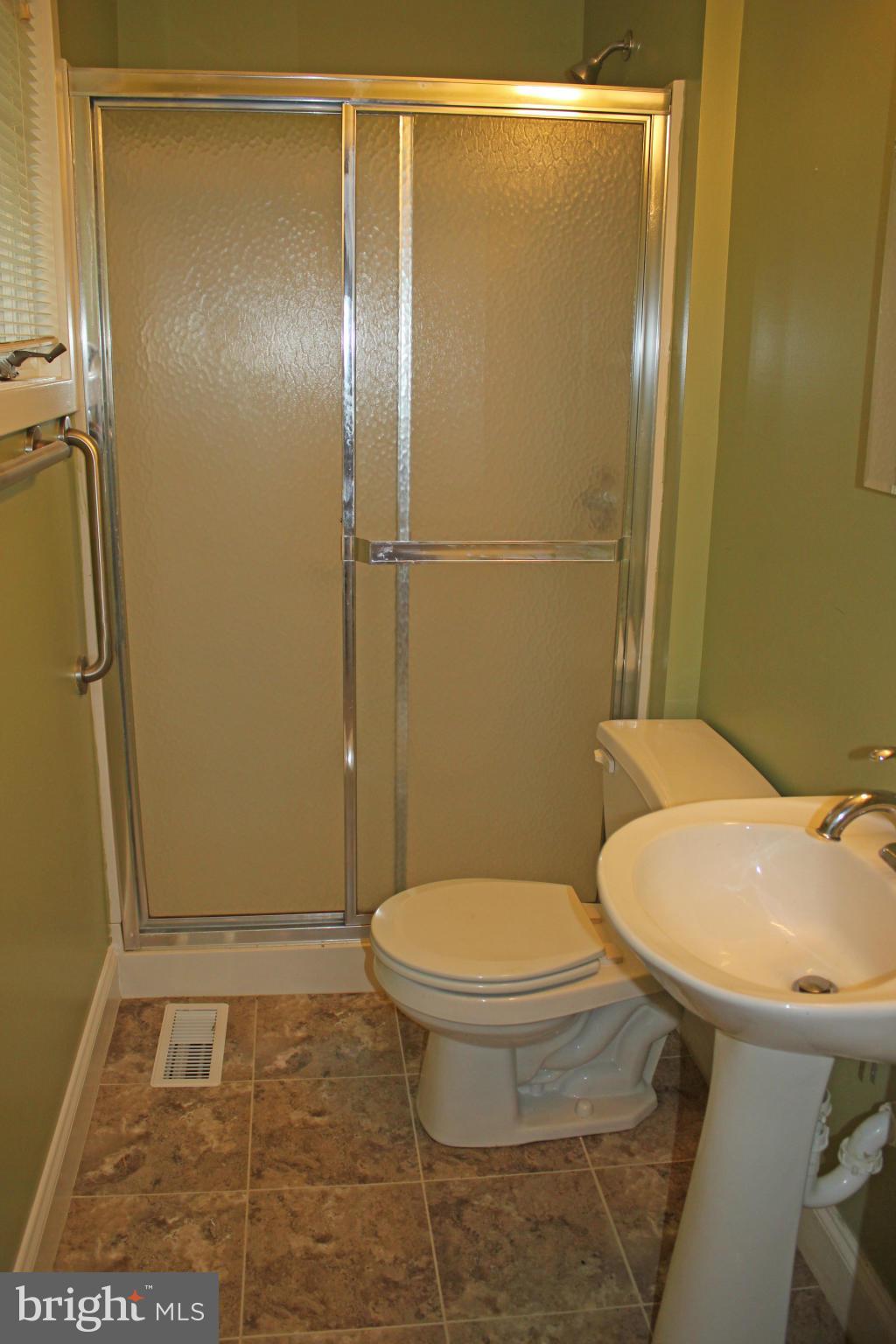 ST GEORGE BEACH - Residential Lease