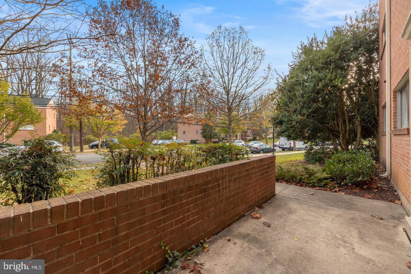 10620 WEYMOUTH STREET 1