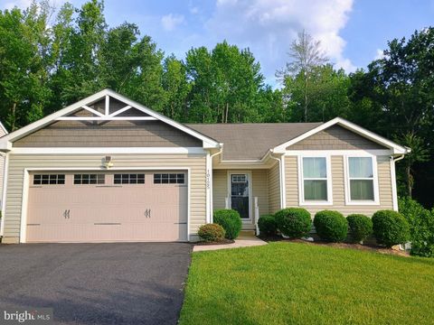 Homes For Sale - 10125 Blansford Way<br/> MIDDLE RIVER, MD 21220