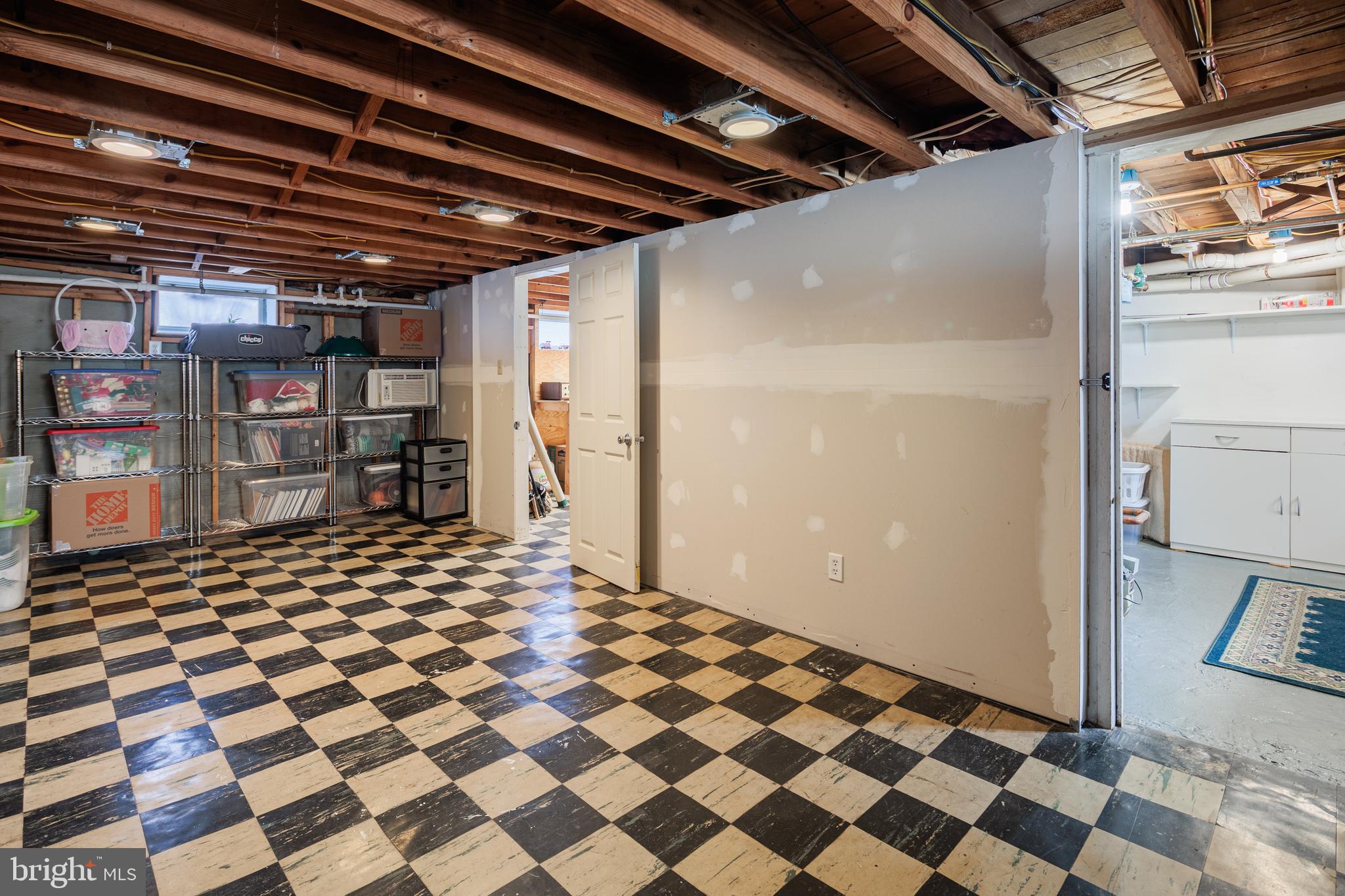 DOWNTOWN FREDERICK - Residential